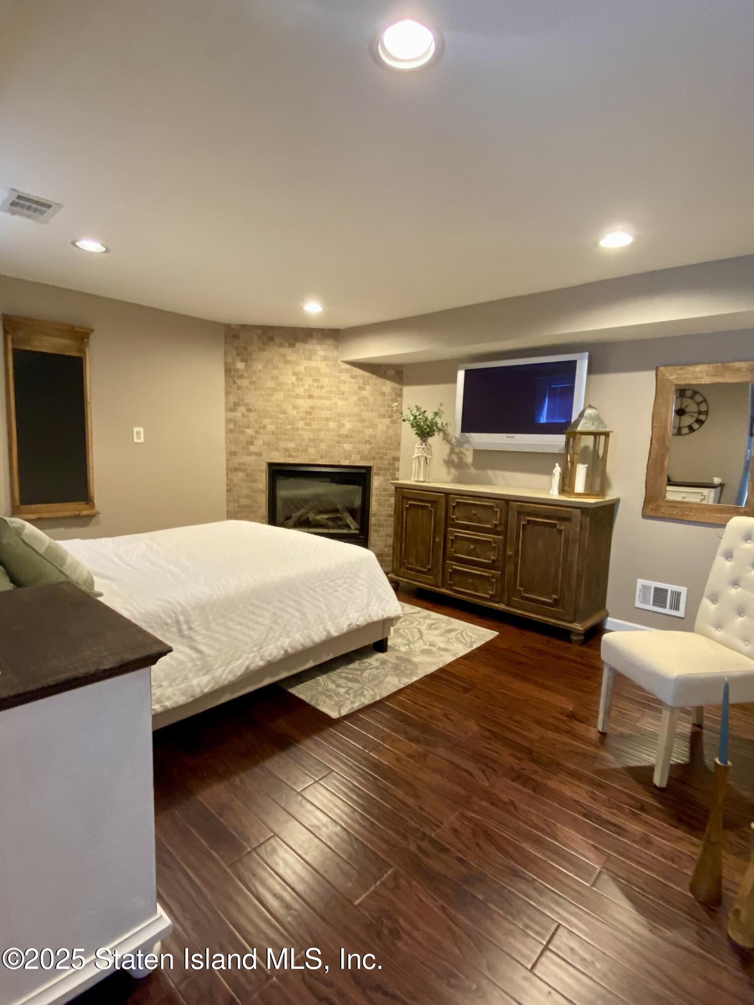 11 Jessica Lane, Staten Island, NY, 10309 image 30