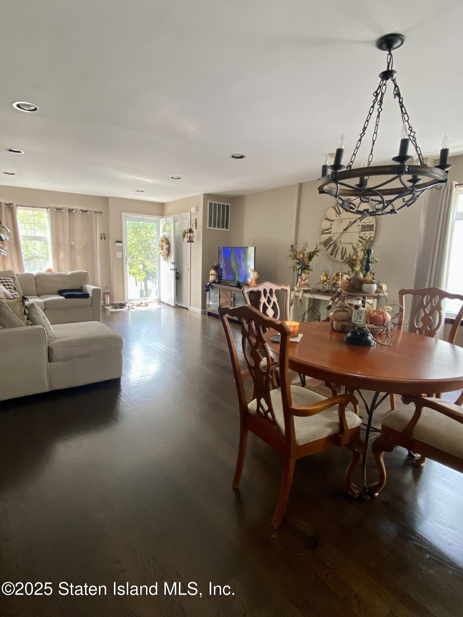 11 Jessica Lane, Staten Island, NY, 10309 image 9