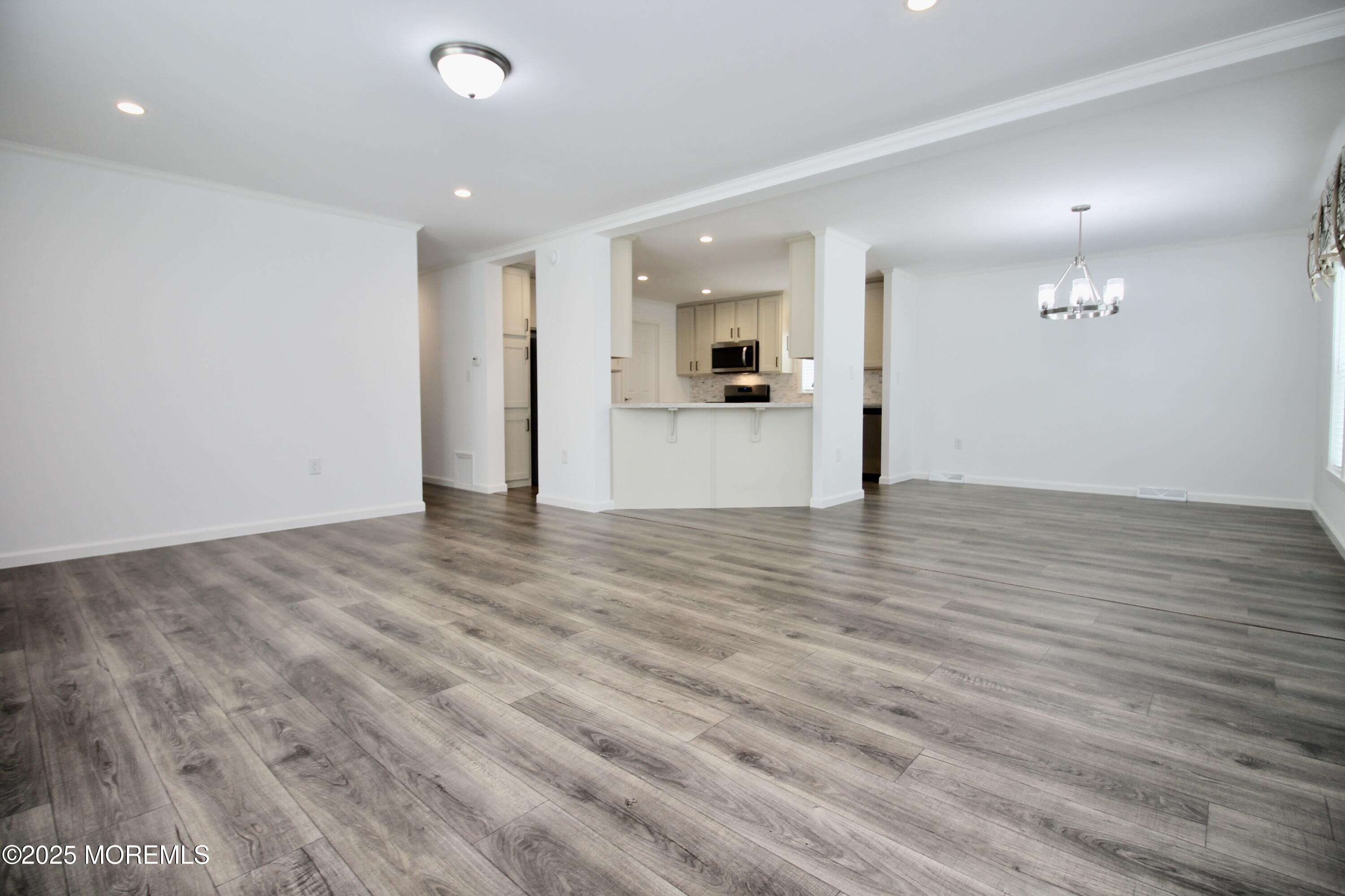 557 Sara Drive Image 5
