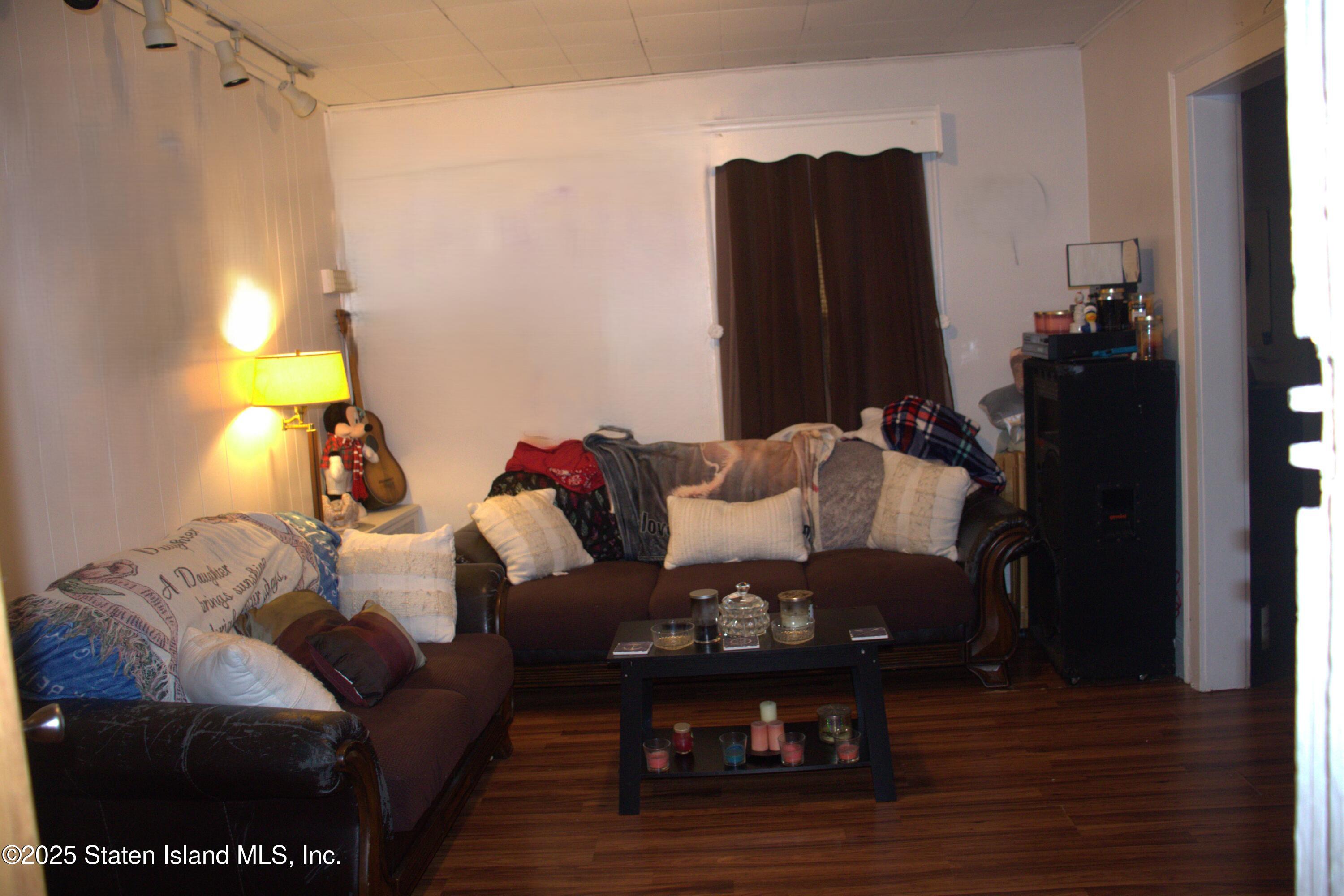 59 Gibson Avenue Image 5