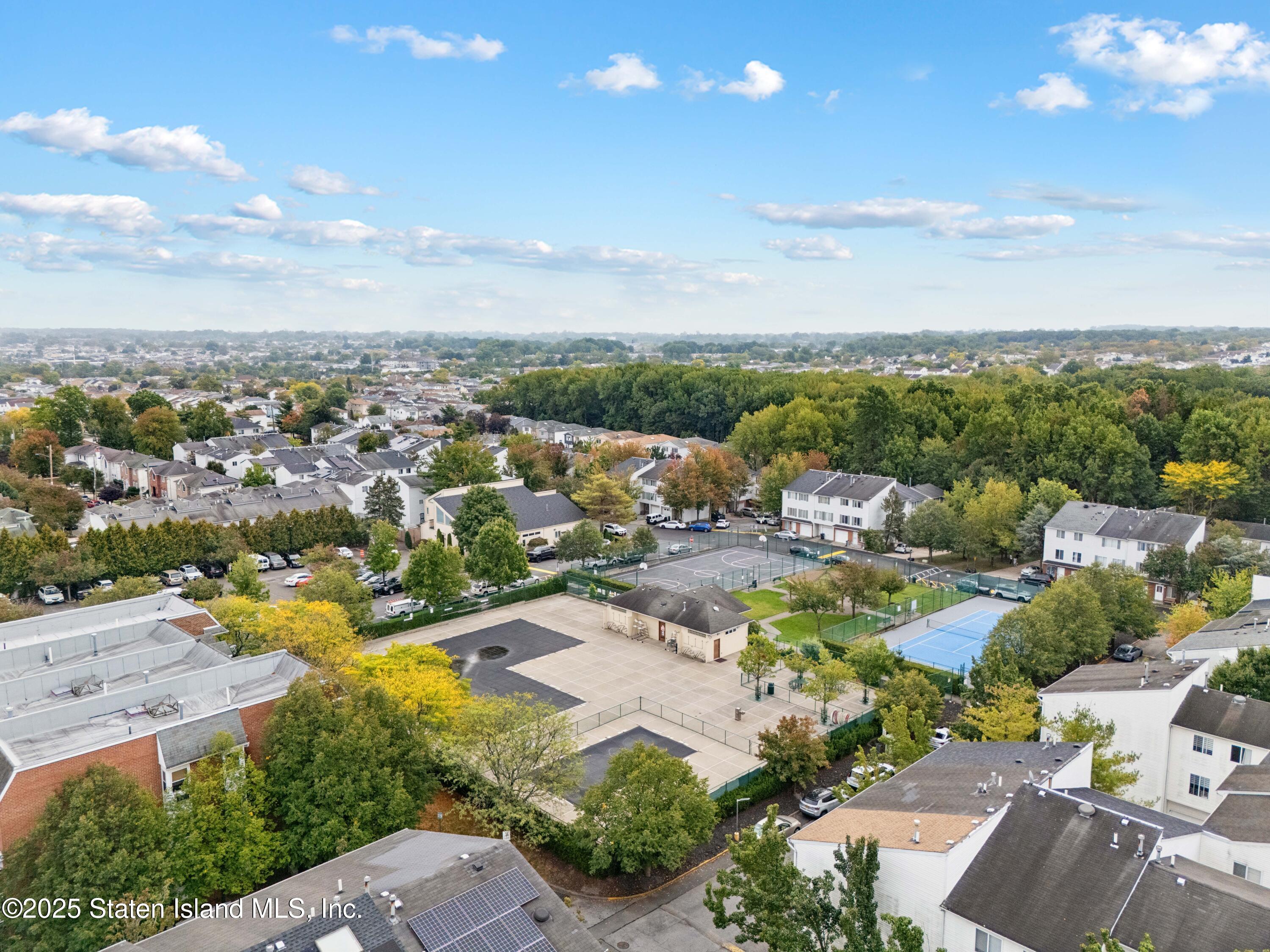 192 Ilyssa Way, Staten Island, NY, 10312 image 25