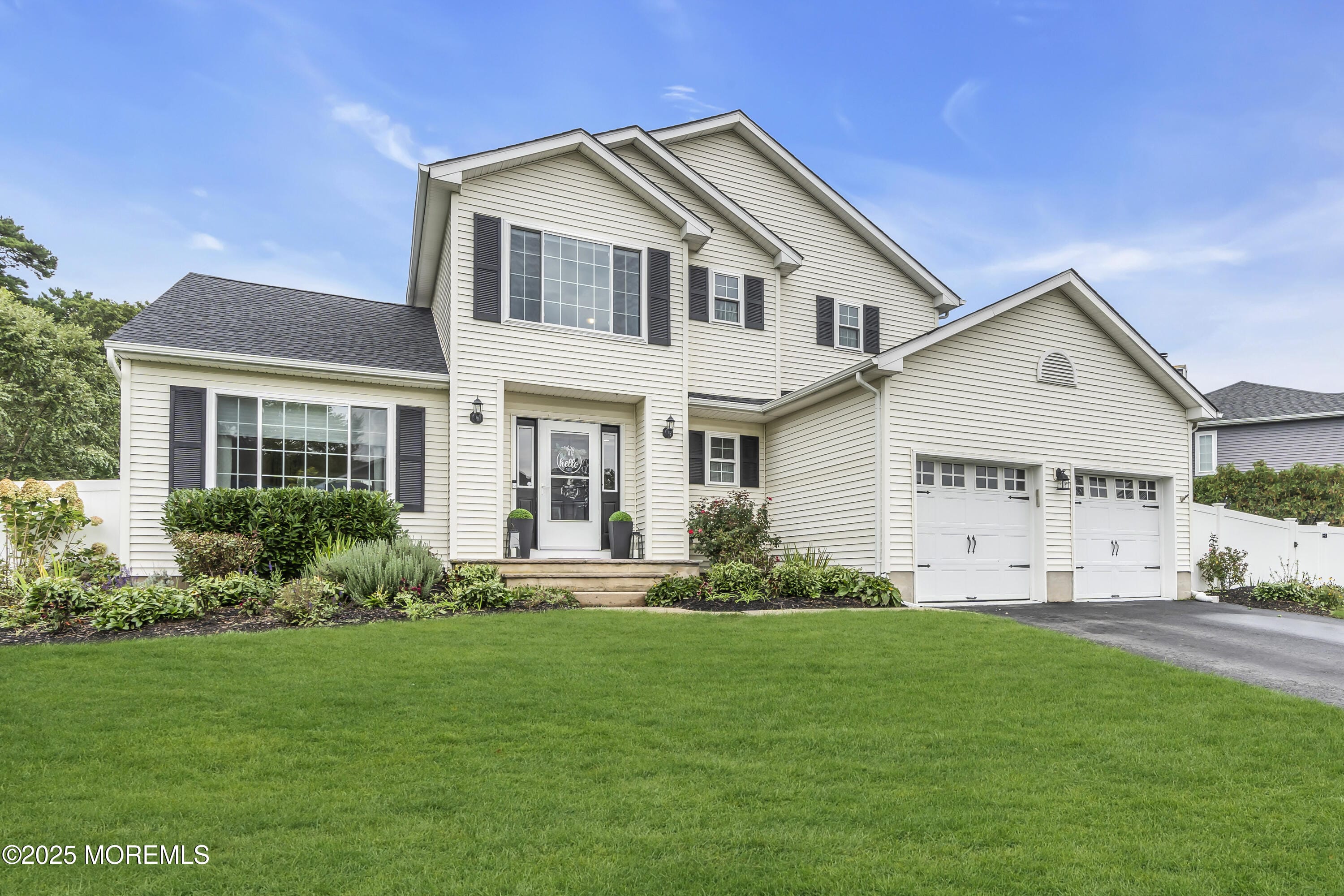 4 Rainbow Drive Image 4