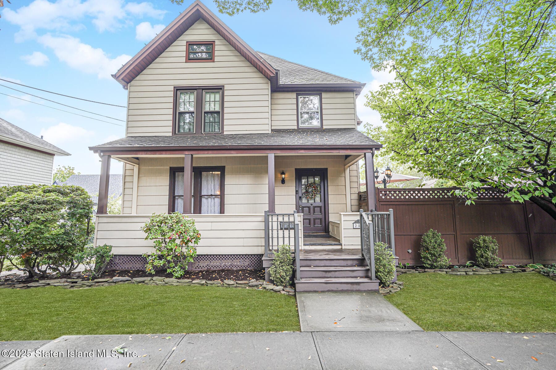 282 Willard Avenue Image 2