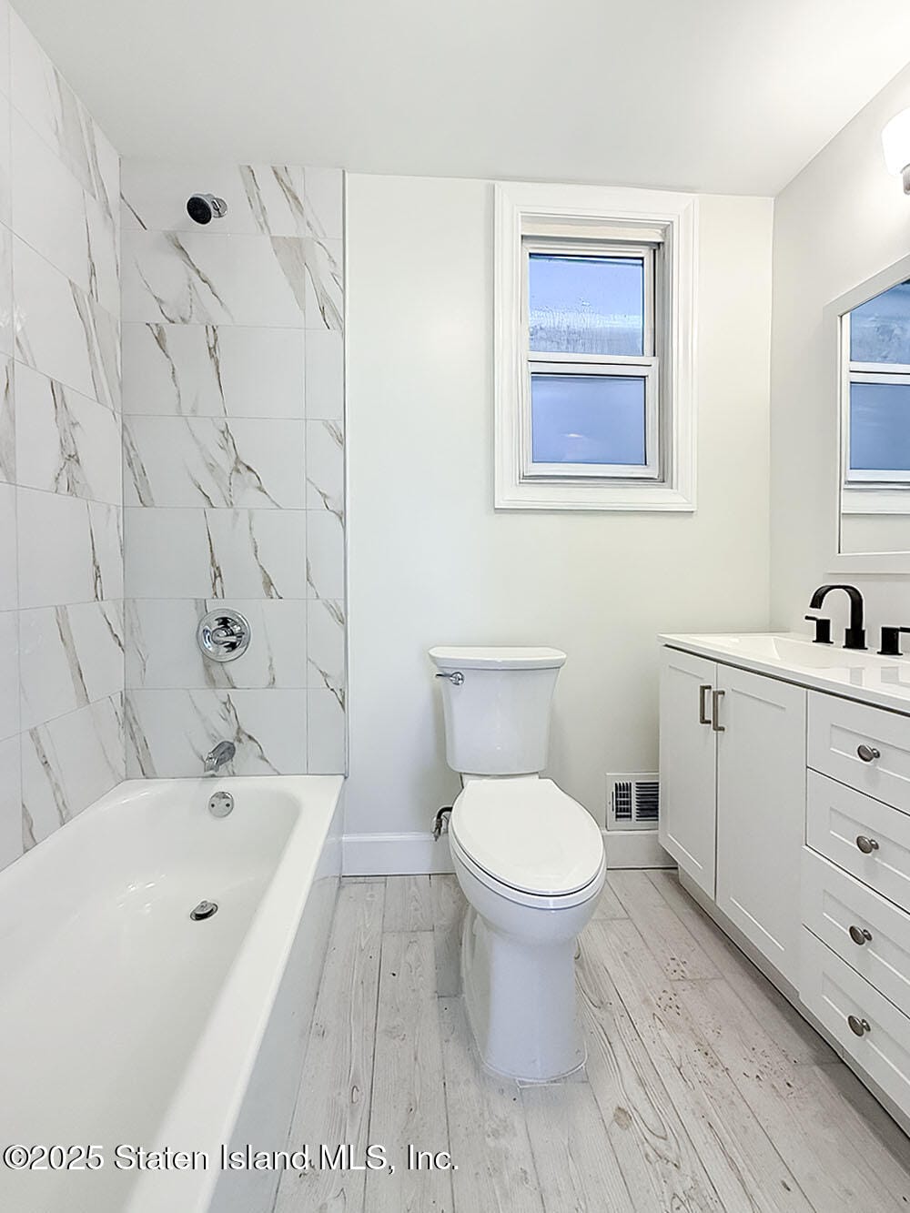 27 Wright Avenue Image 3