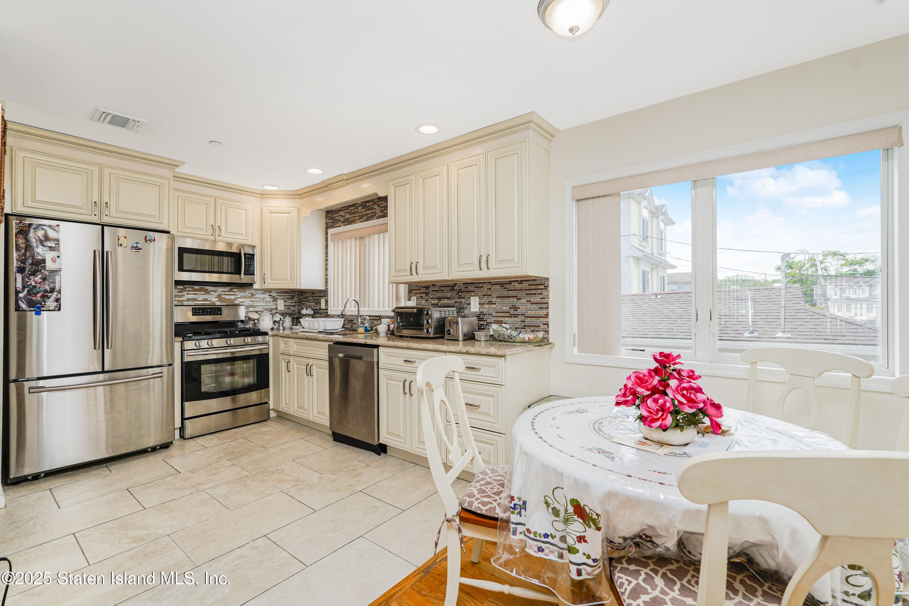 138 Boundary Avenue, Staten Island, NY, 10306 image 9