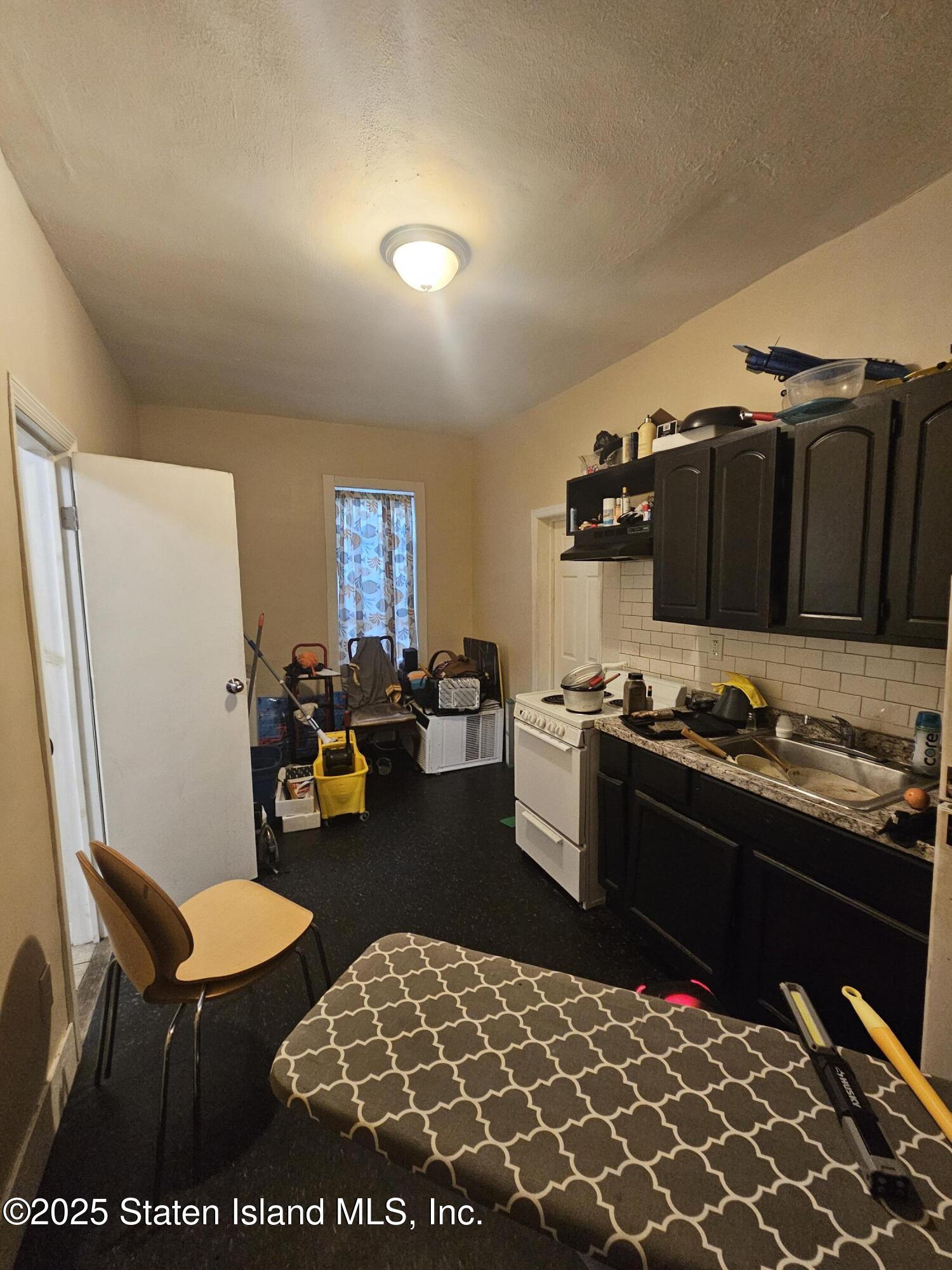 446 Jersey Street, Staten Island, NY, 10301 image 13