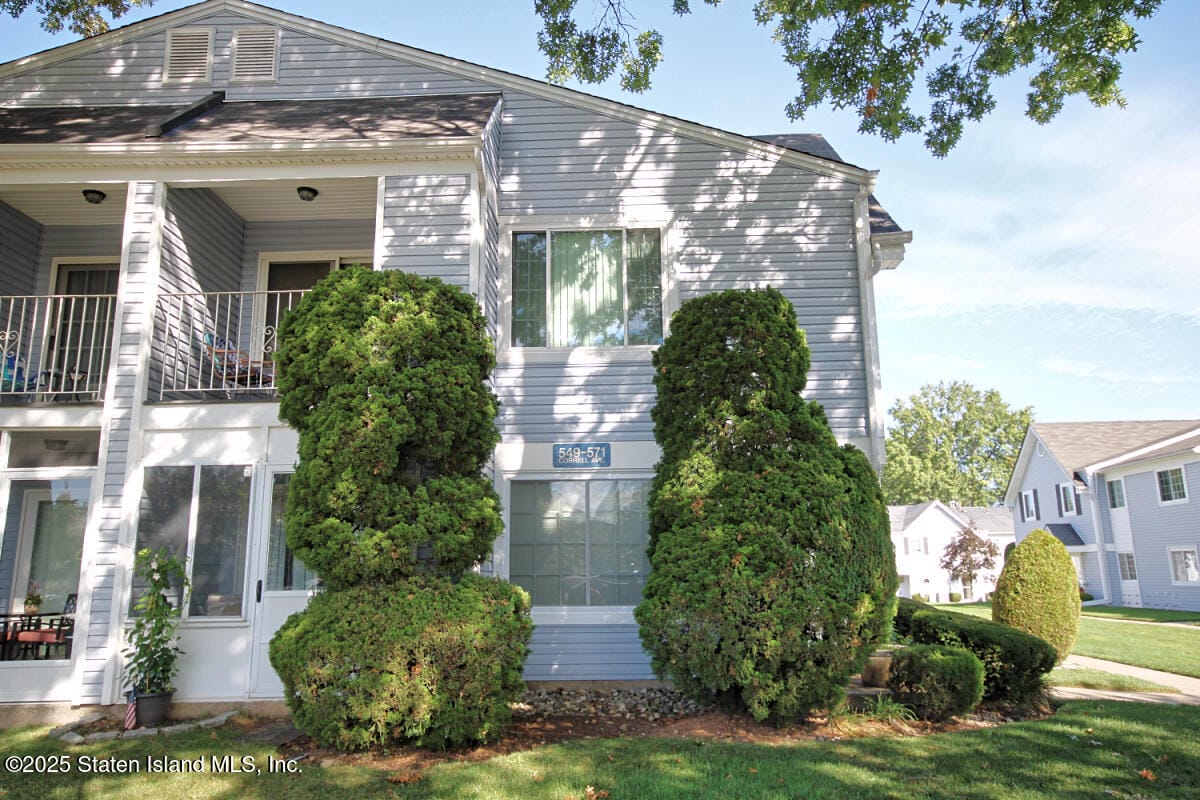 549 Correll Avenue, Staten Island, NY, 10309 image 18
