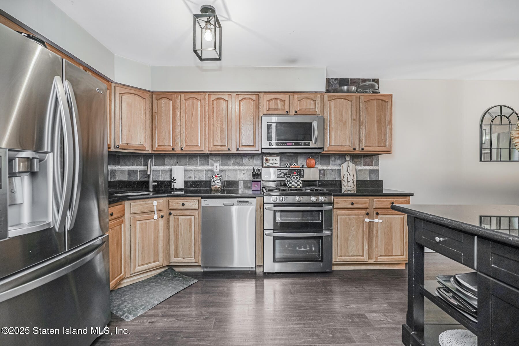 4185 Amboy Road 2, Staten Island, NY, 10308 image 7