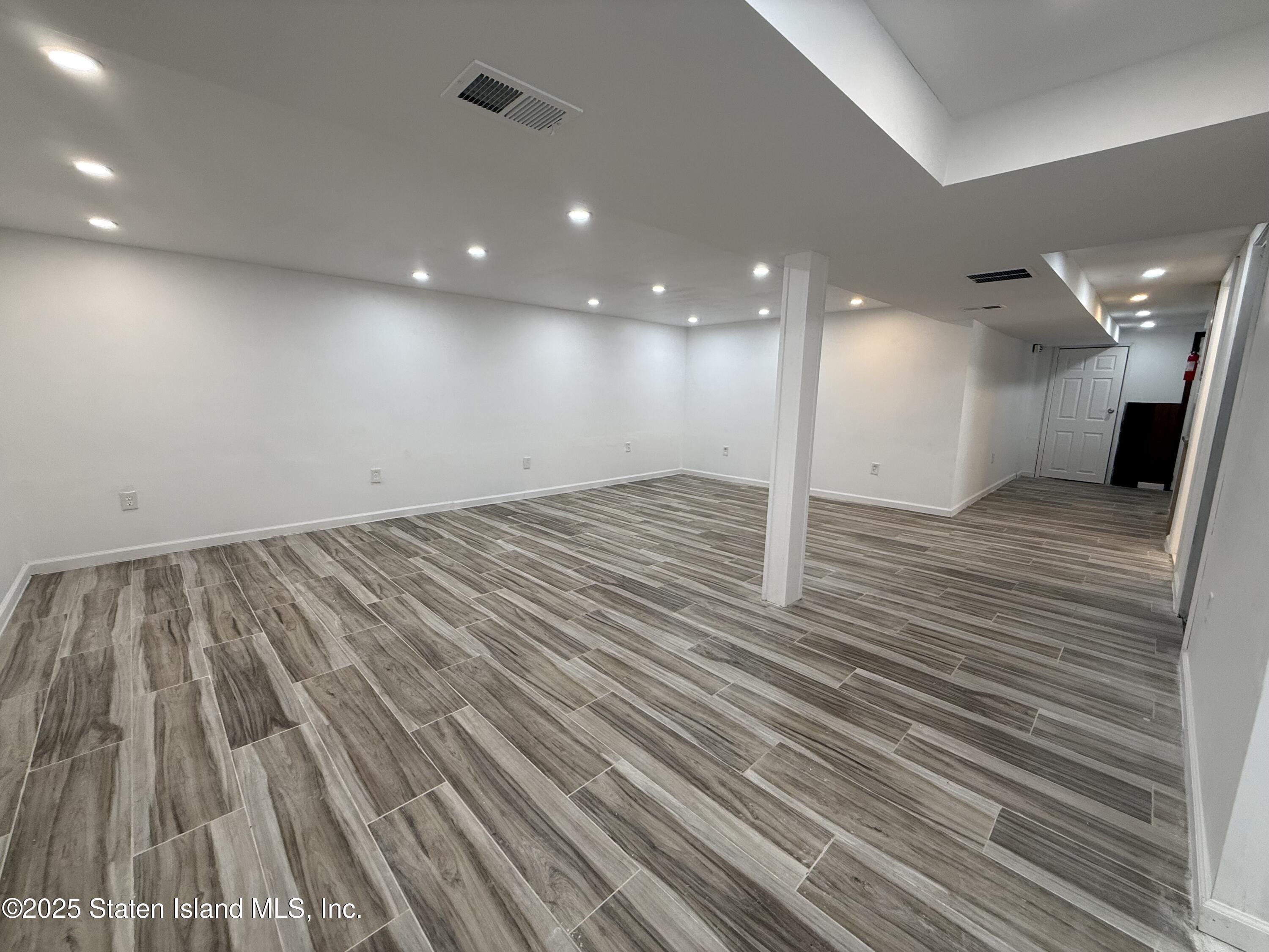 232 Robinson Avenue, Staten Island, NY, 10312 image 17