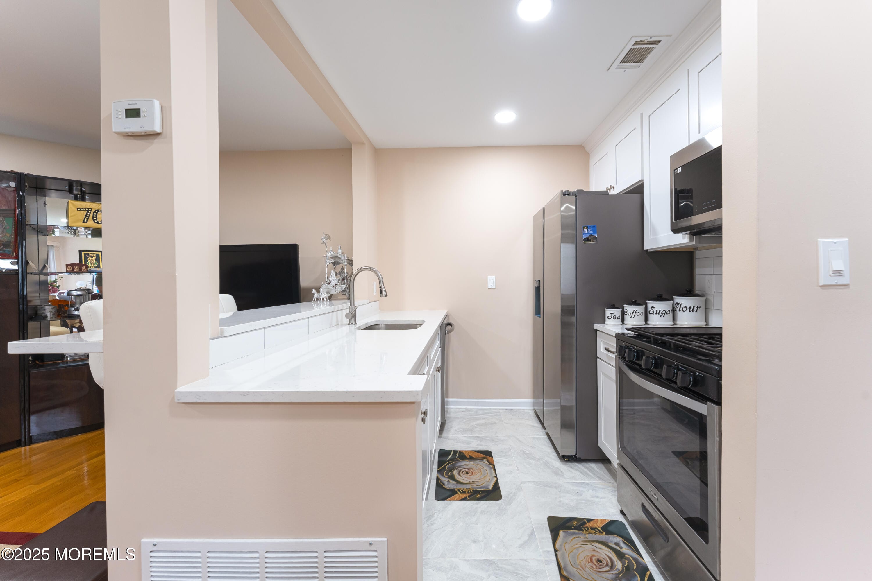 181 Heywood Court, Matawan, NJ, 07747 image 10