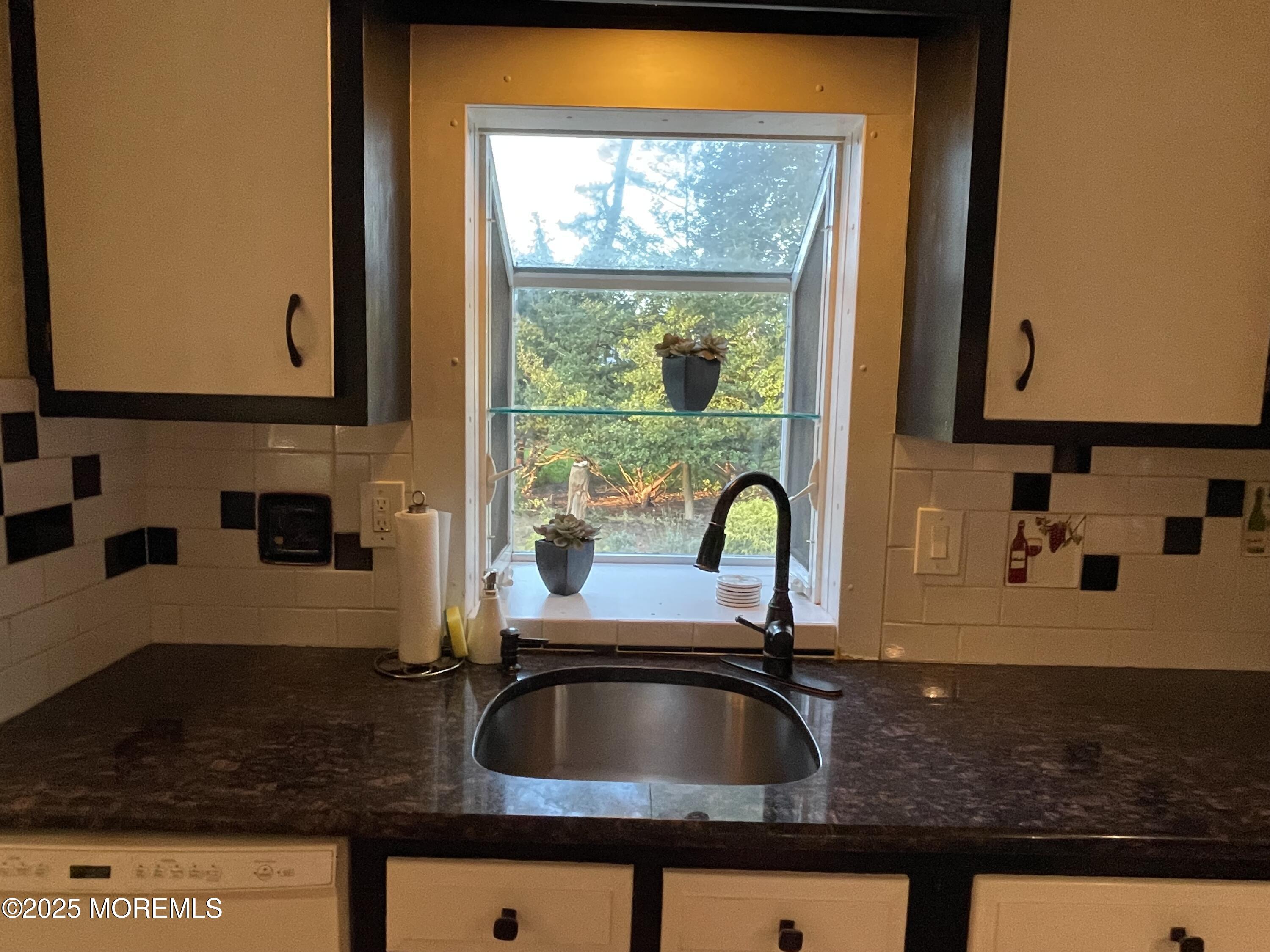 10 Woodbury Court, Toms River, NJ, 08757 image 11