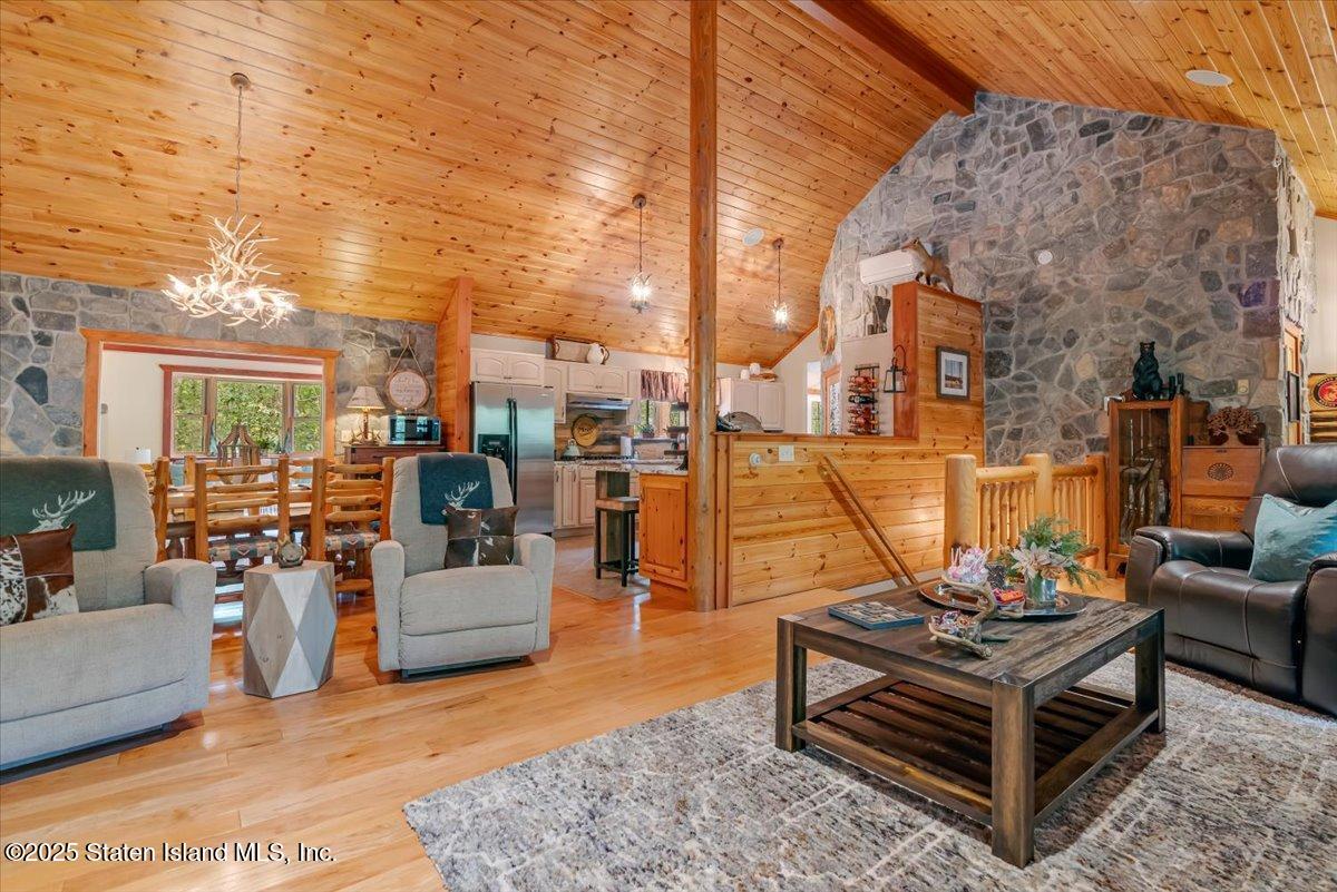 134 Split Rock Road, Delaware, PA, 18328 image 9