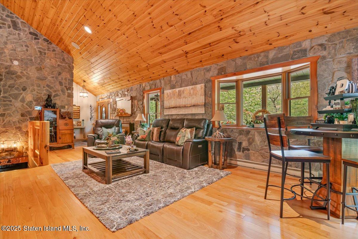 134 Split Rock Road, Delaware, PA, 18328 image 10