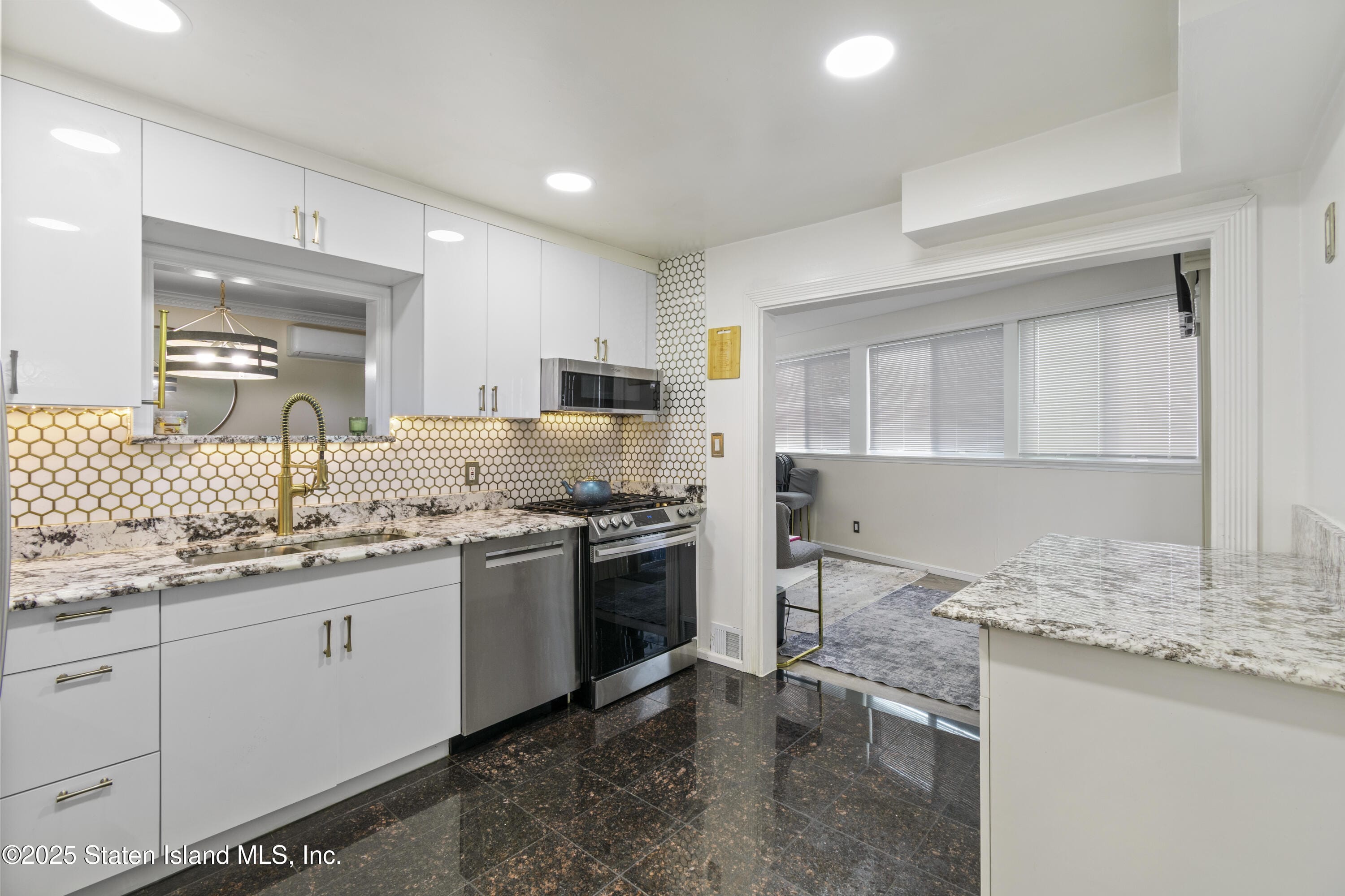 114 Sunset Avenue, Staten Island, NY, 10314 image 6
