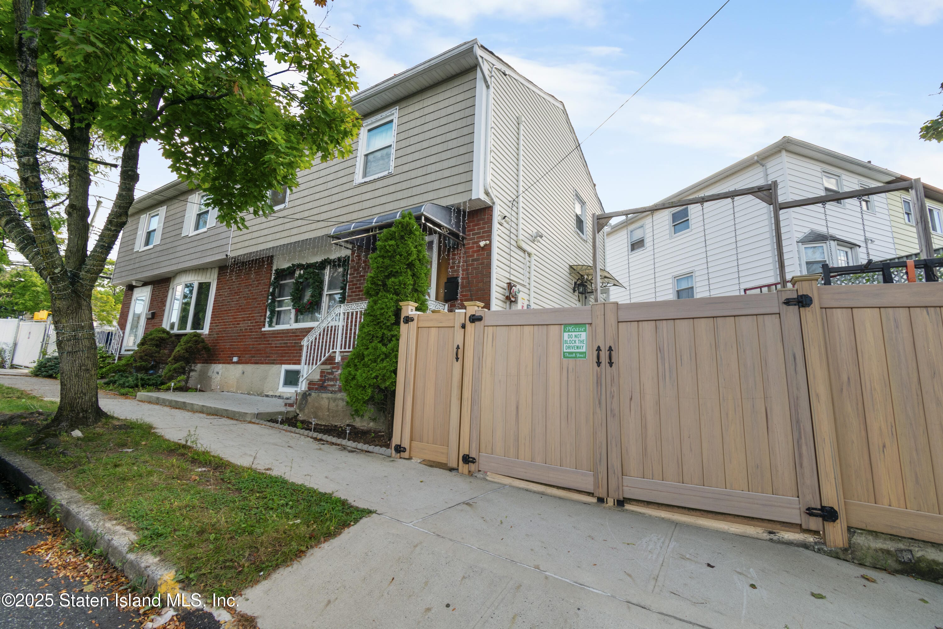 114 Sunset Avenue, Staten Island, NY, 10314