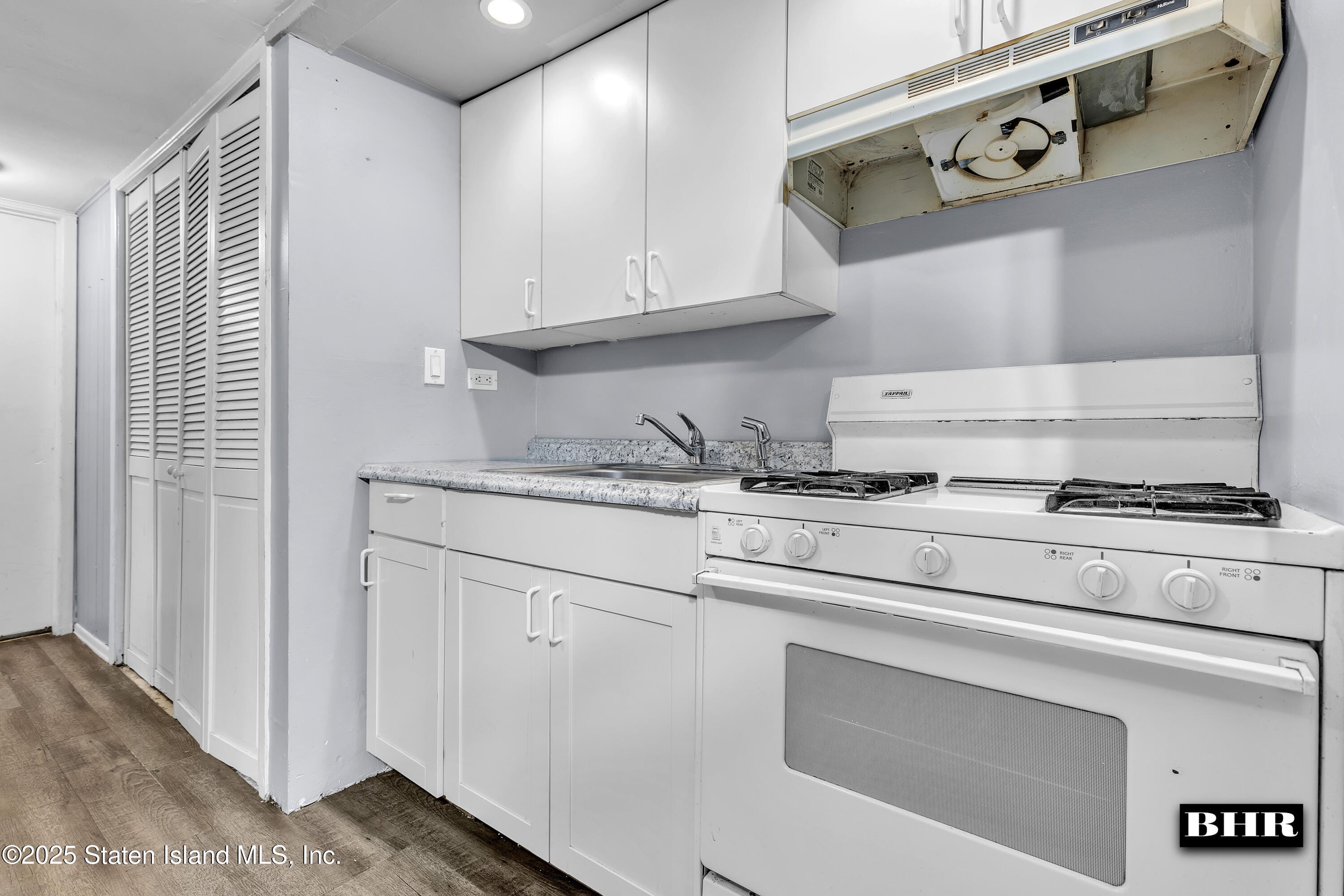 6 Mulberry Avenue, Staten Island, NY, 10314 image 23