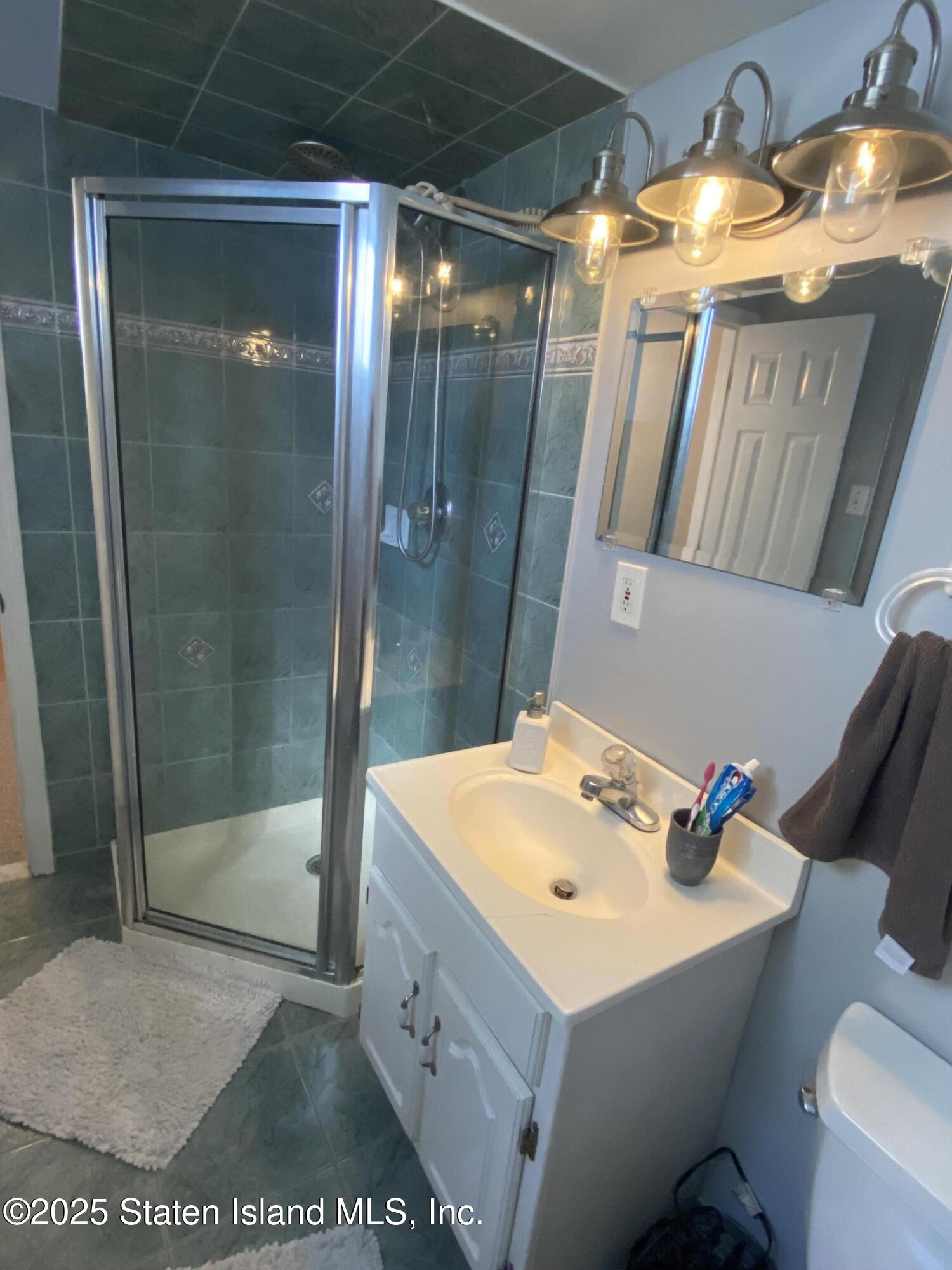 11 Jessica Lane, Staten Island, NY, 10309 image 32