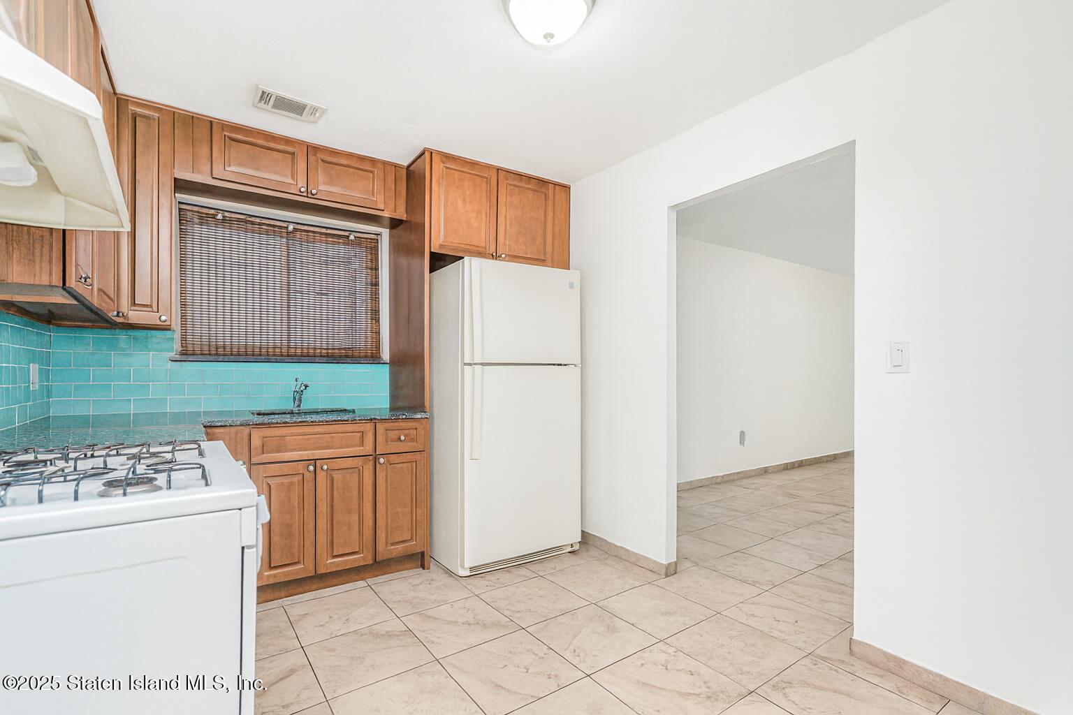 31 Plank Road, Staten Island, NY, 10314 image 25