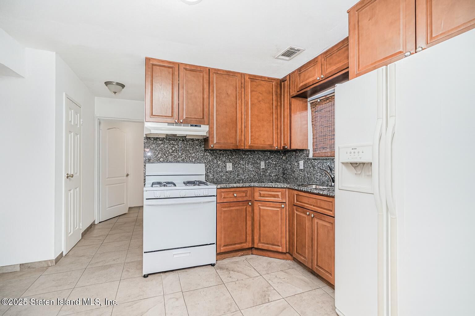 31 Plank Road, Staten Island, NY, 10314 image 27