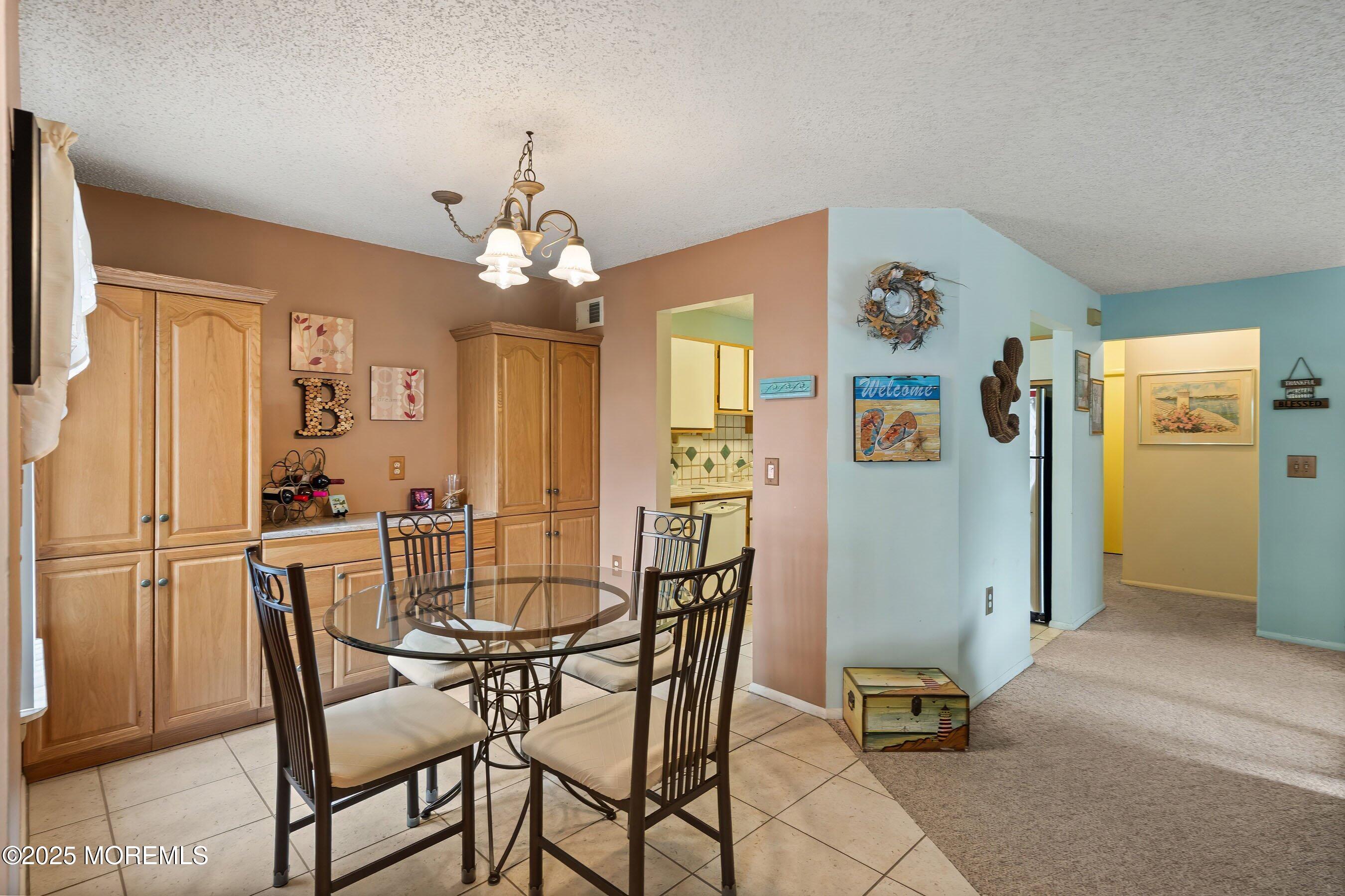 1510 Dahlia Court Image 4