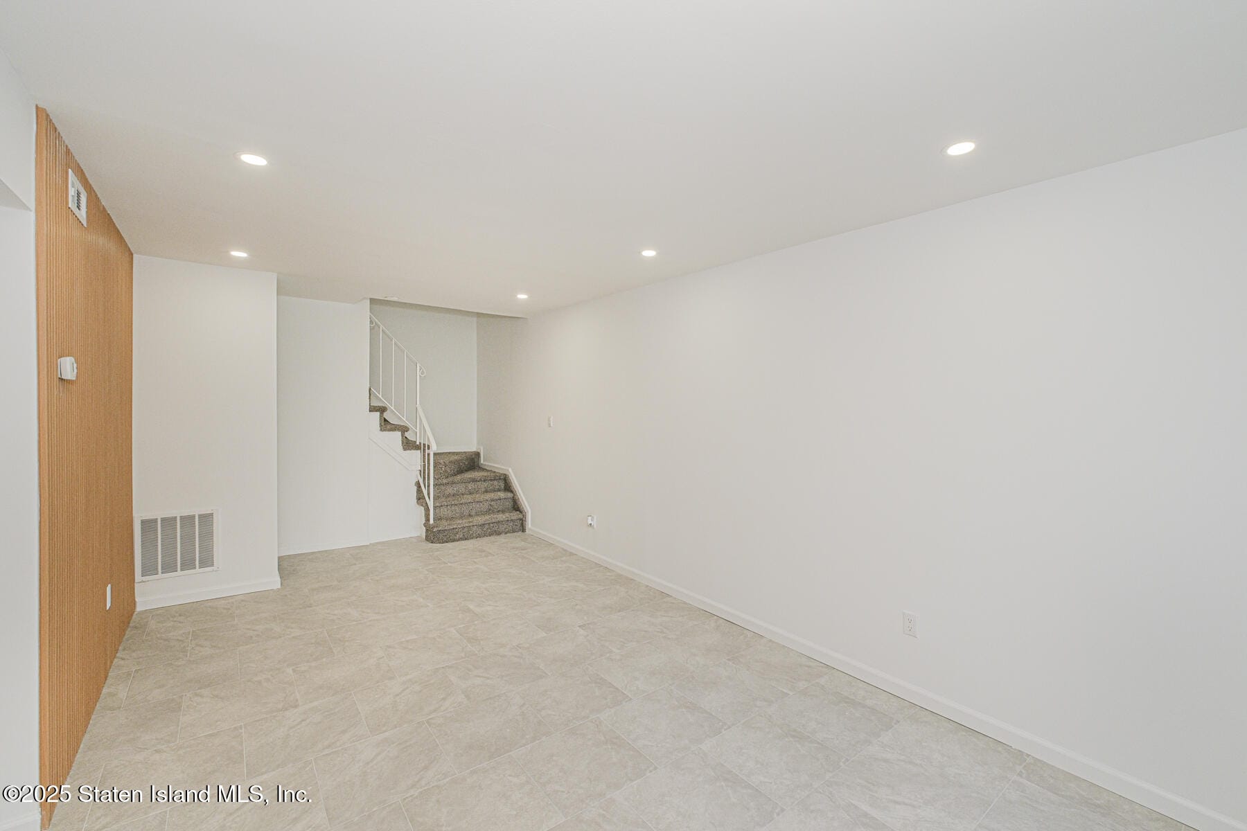 94 Wolkoff Lane Image 4