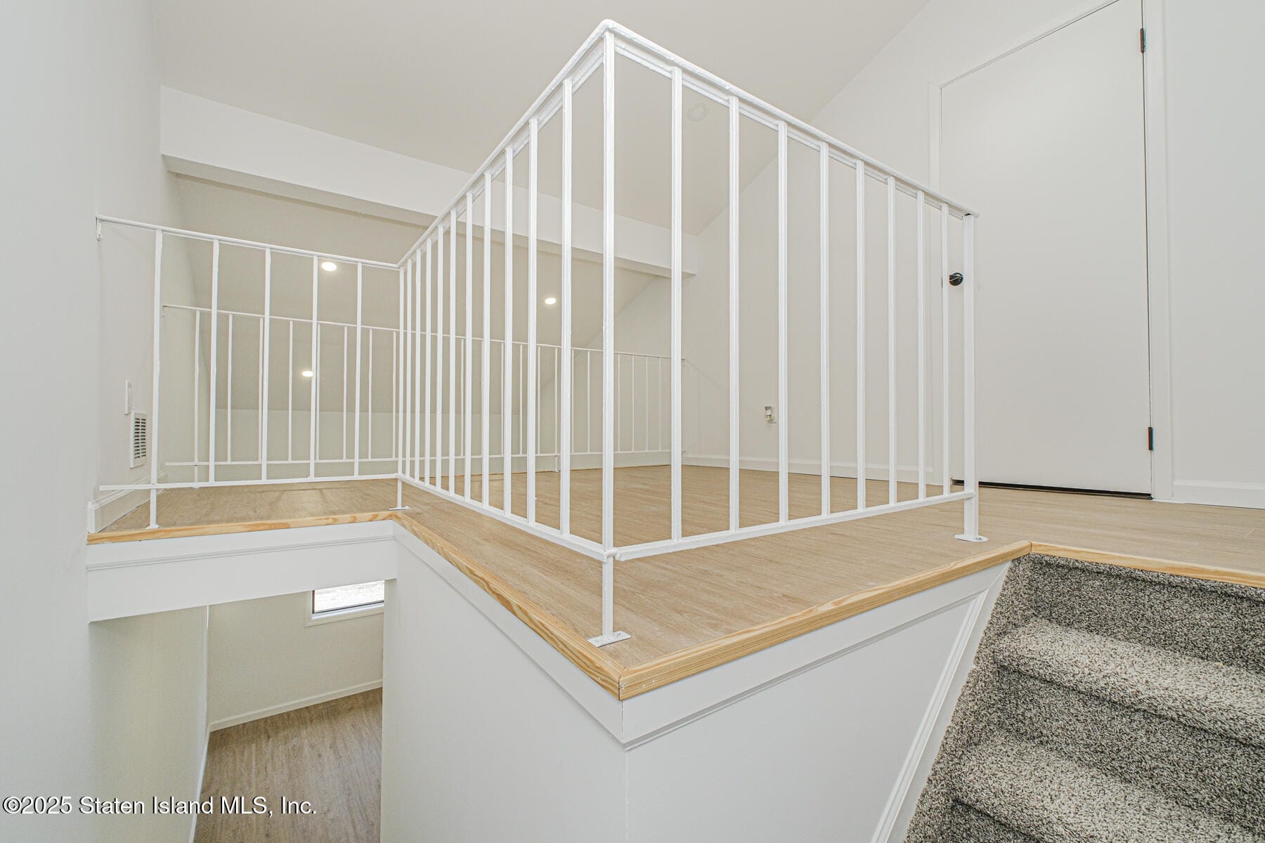 94 Wolkoff Lane, Staten Island, NY, 10303 image 20