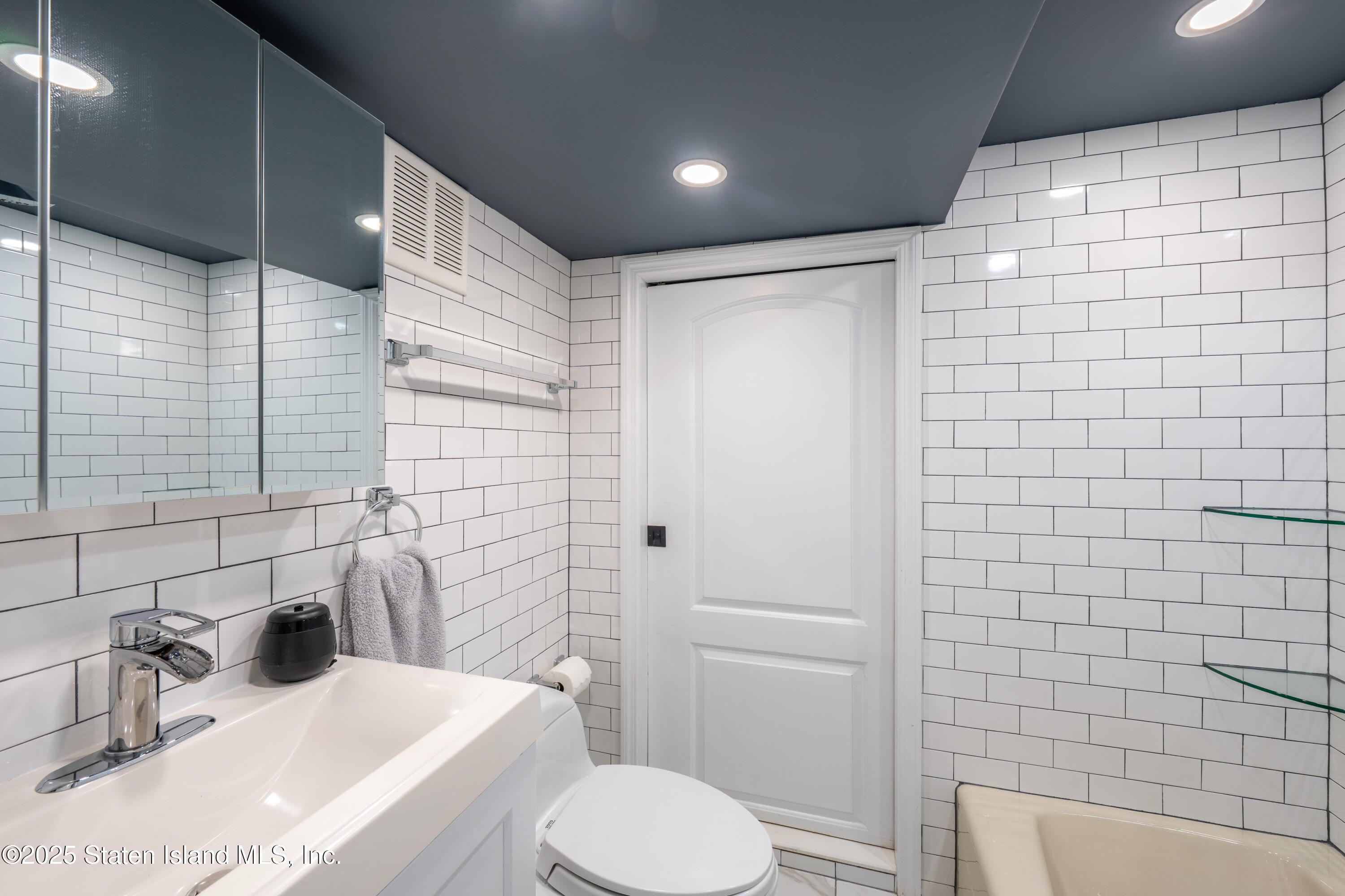 95 Station Avenue, Staten Island, NY, 10309 image 18