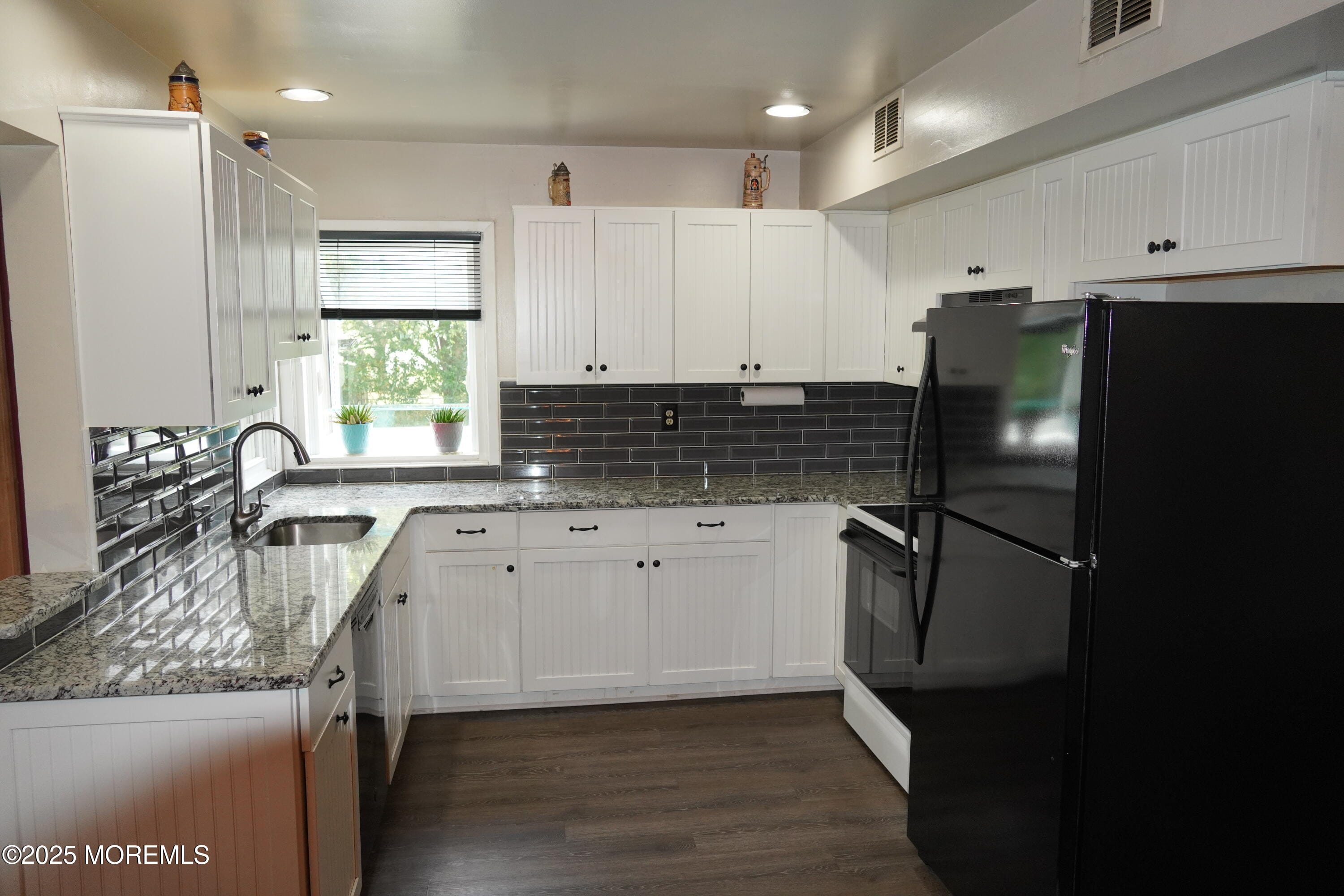 5 Summit Avenue Image 4
