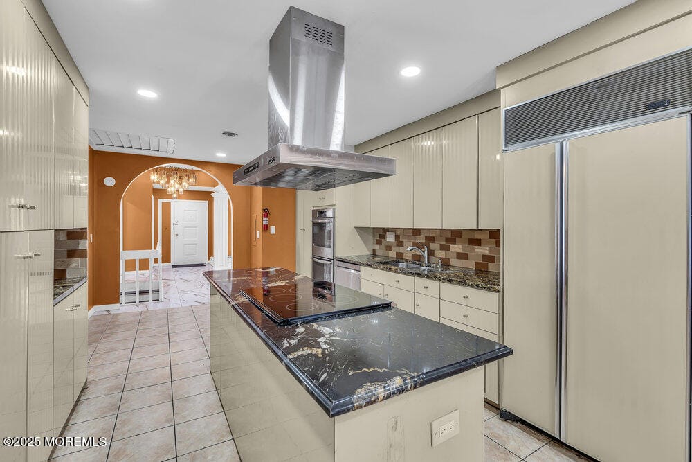 585 Noe Avenue, Woodbridge, NJ, 07095 image 13