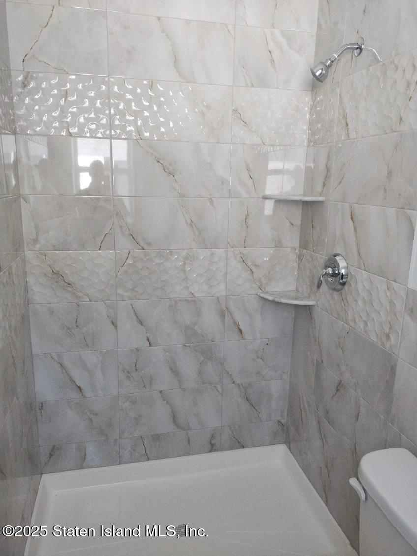 335 Oakland Avenue, Staten Island, NY, 10310 image 13