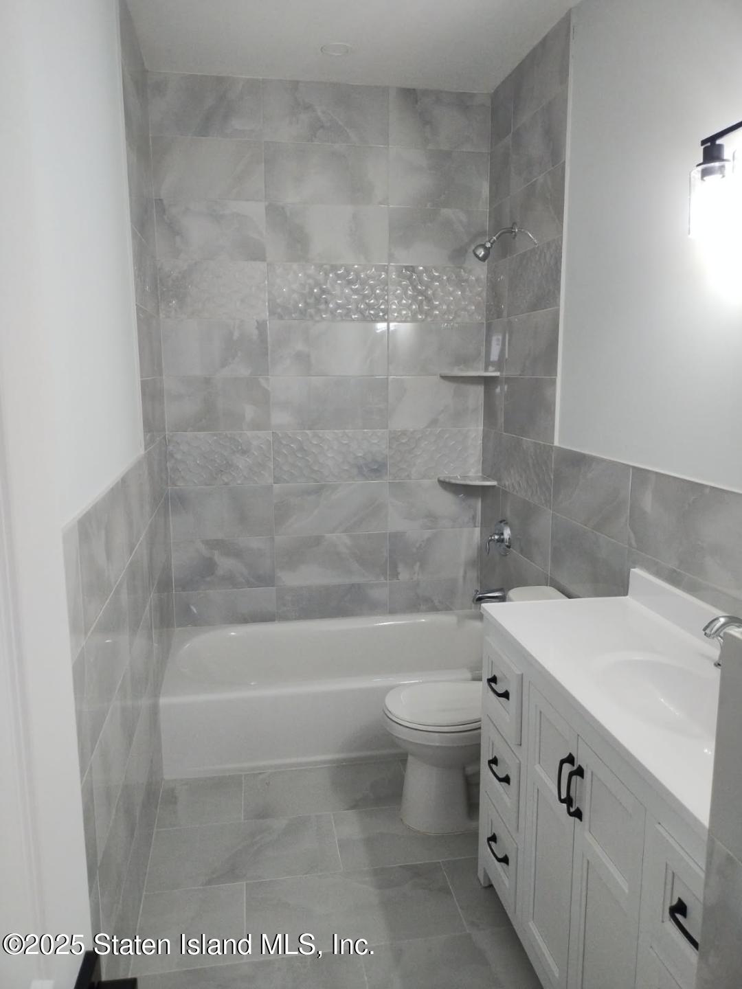 335 Oakland Avenue, Staten Island, NY, 10310 image 18