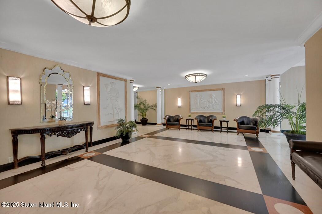 1100 Clove Road 2n Image 3