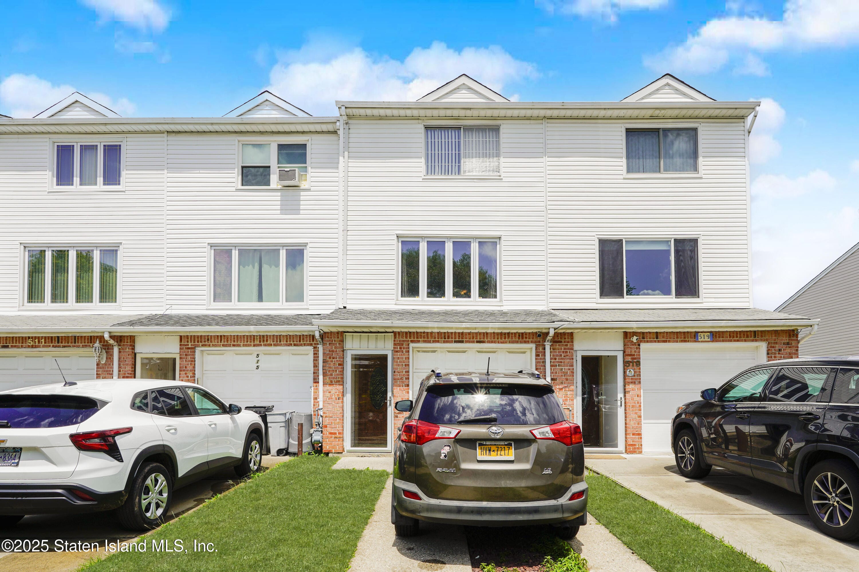 517 Buel Avenue, Staten Island, NY, 10305