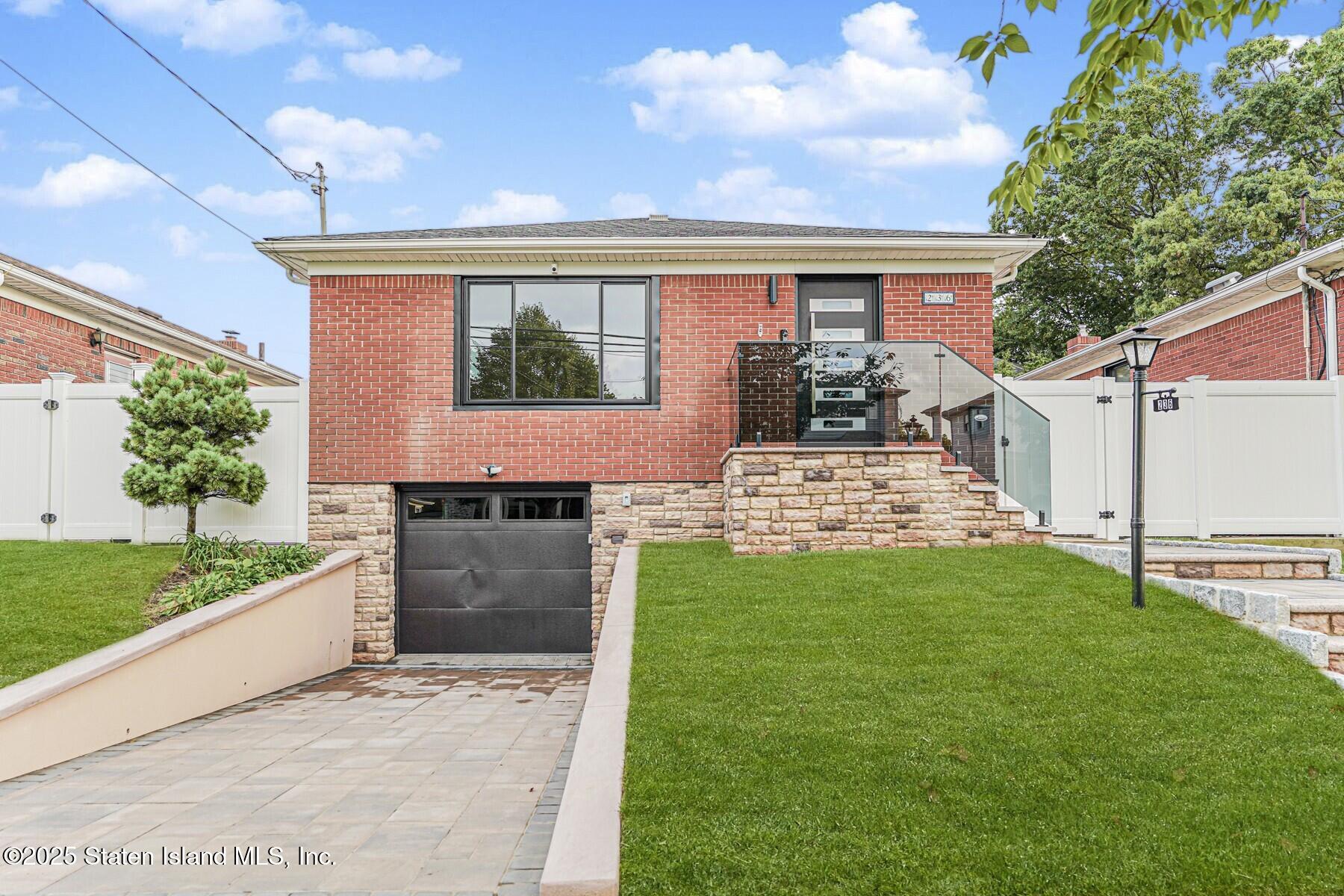 236 Amber Street, Staten Island, NY, 10306