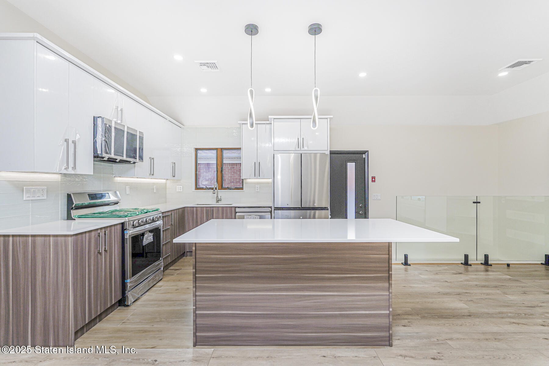 236 Amber Street, Staten Island, NY, 10306 image 10