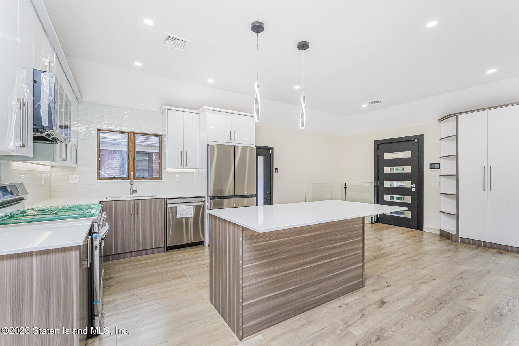 236 Amber Street, Staten Island, NY, 10306 image 11