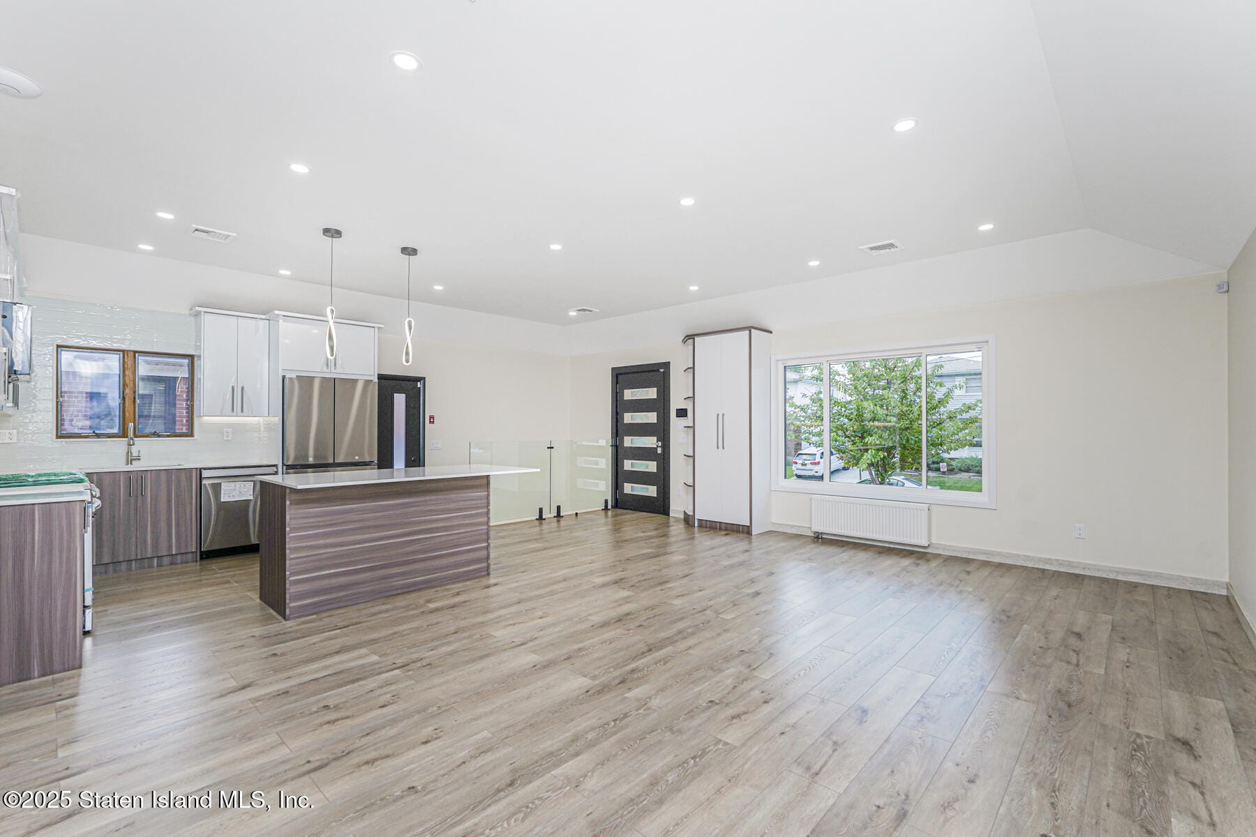 236 Amber Street Image 5