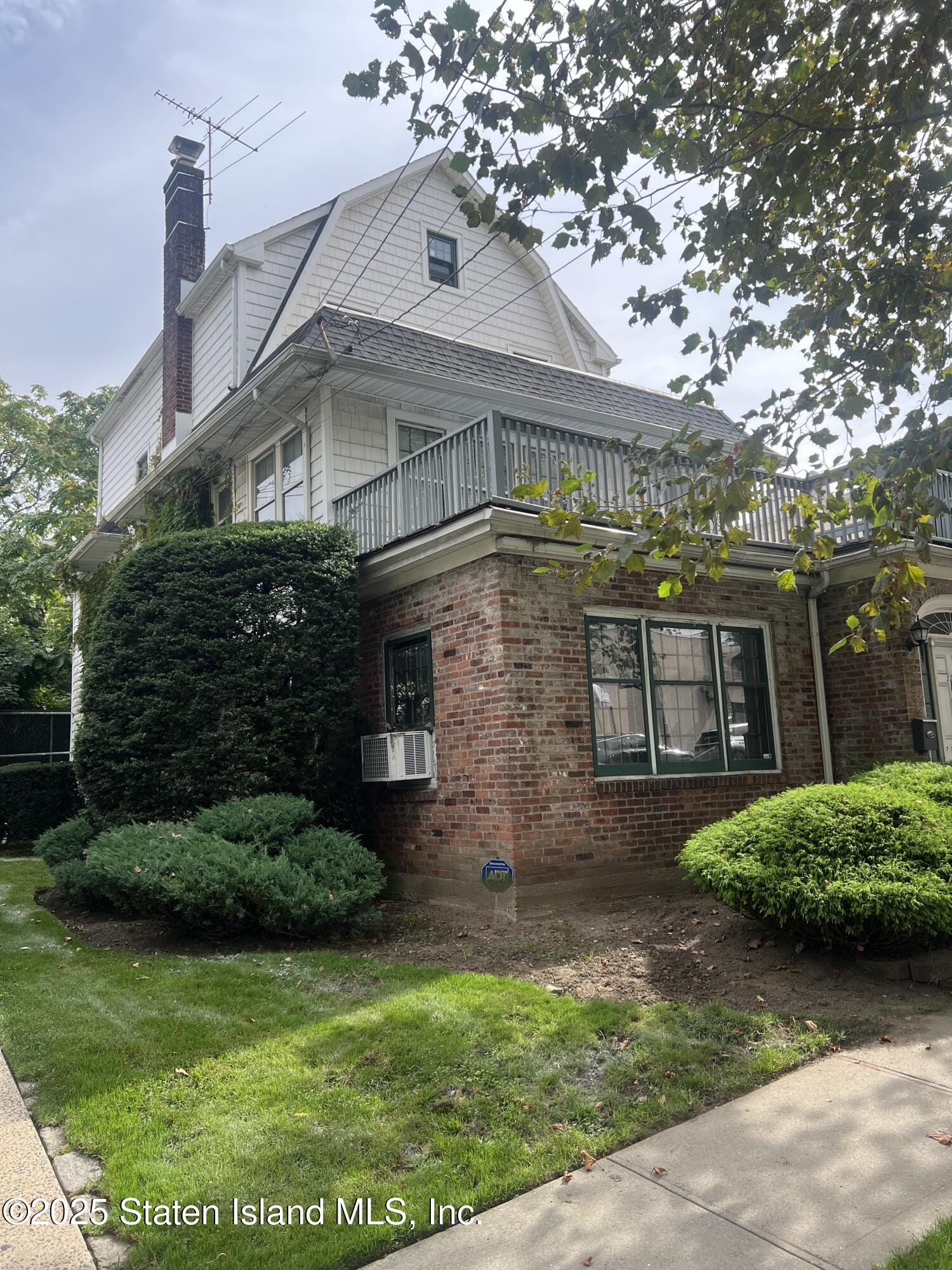 125 Walbrooke Avenue Image 2