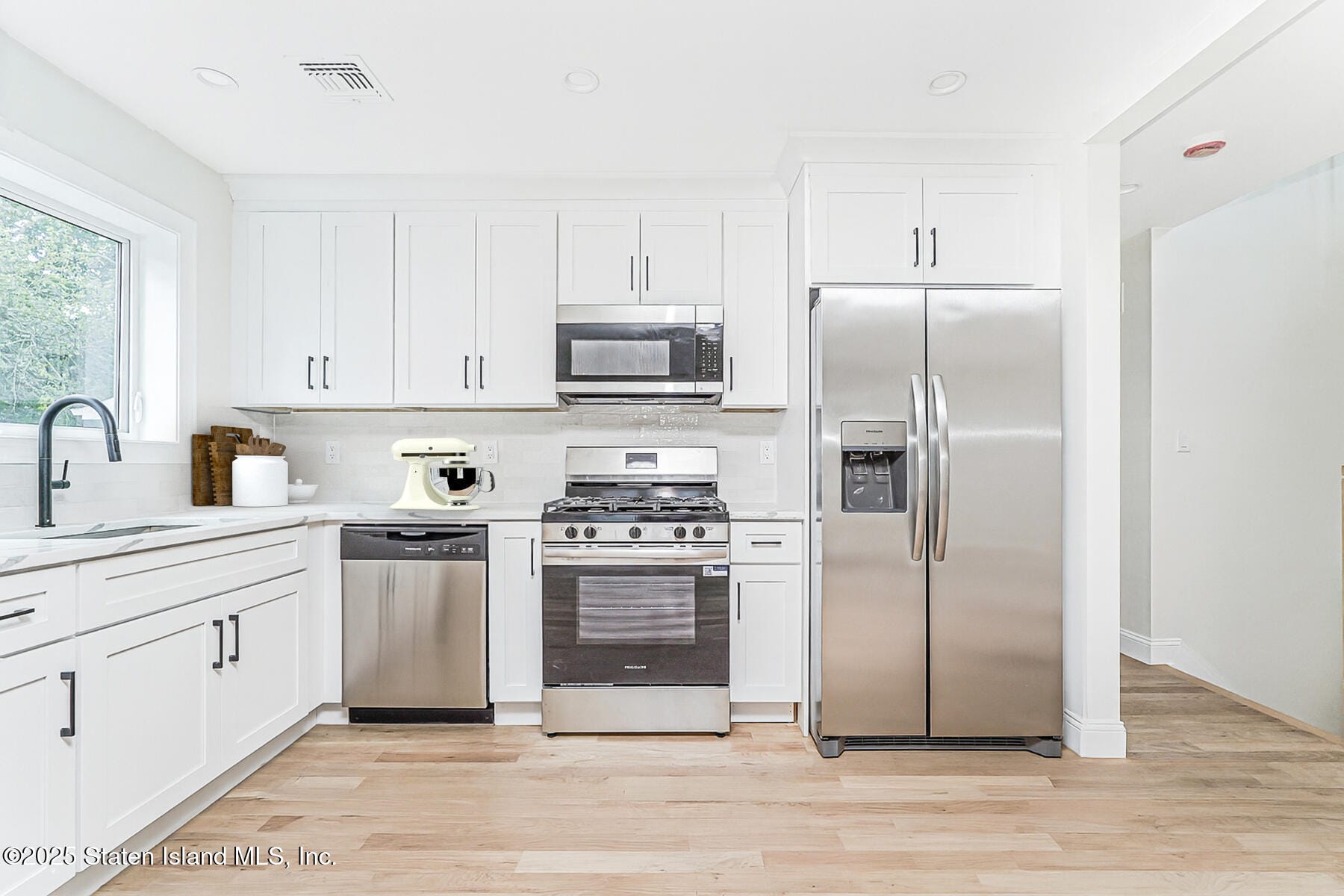 670 Arden Avenue, Staten Island, NY, 10312 image 6