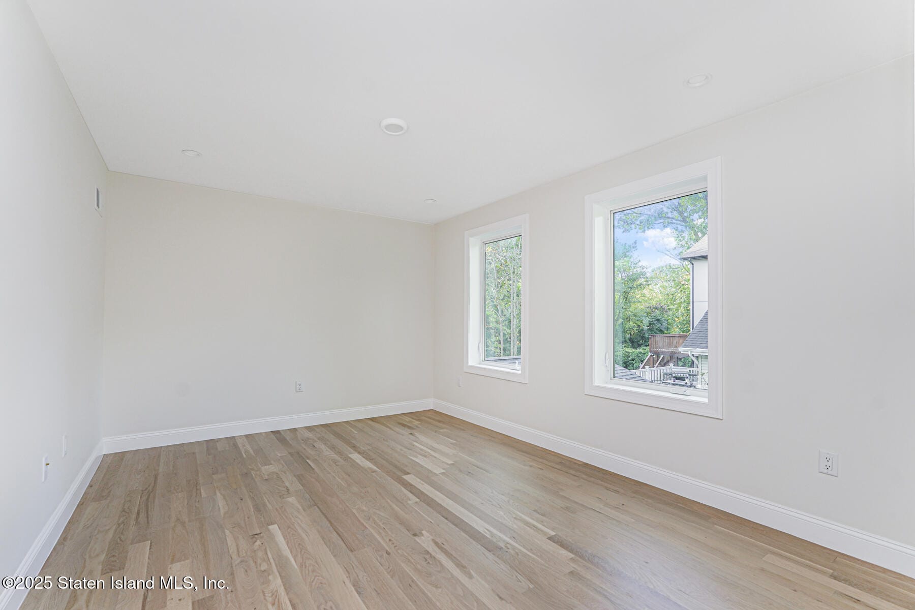 670 Arden Avenue, Staten Island, NY, 10312 image 17