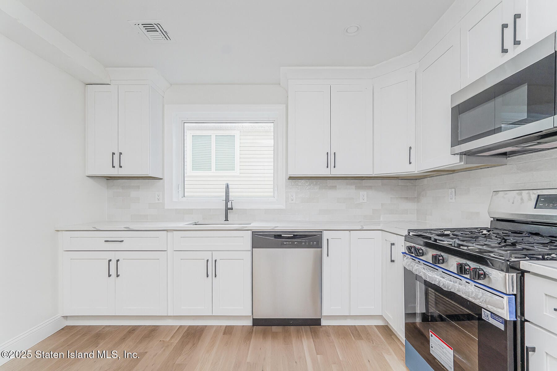 670 Arden Avenue, Staten Island, NY, 10312 image 32