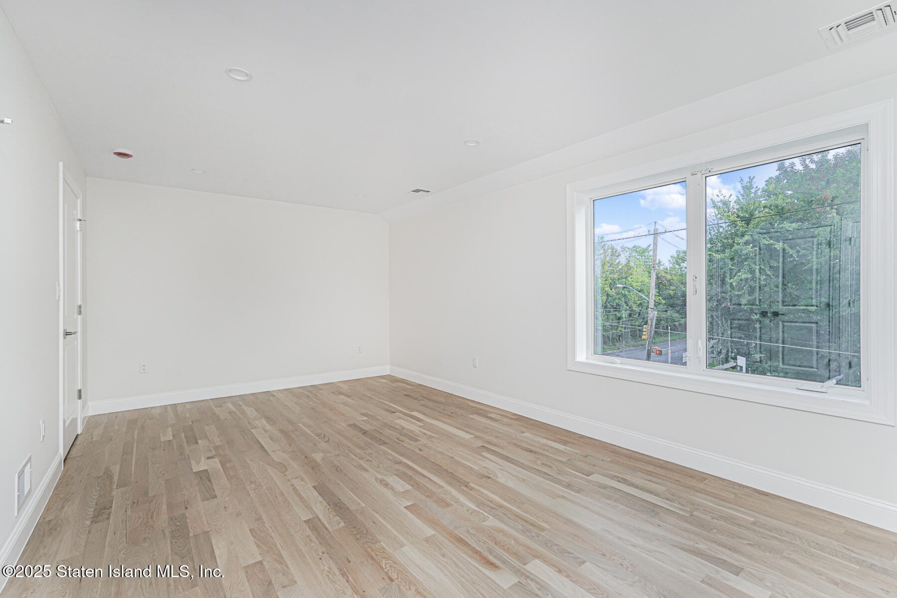 670 Arden Avenue, Staten Island, NY, 10312 image 35