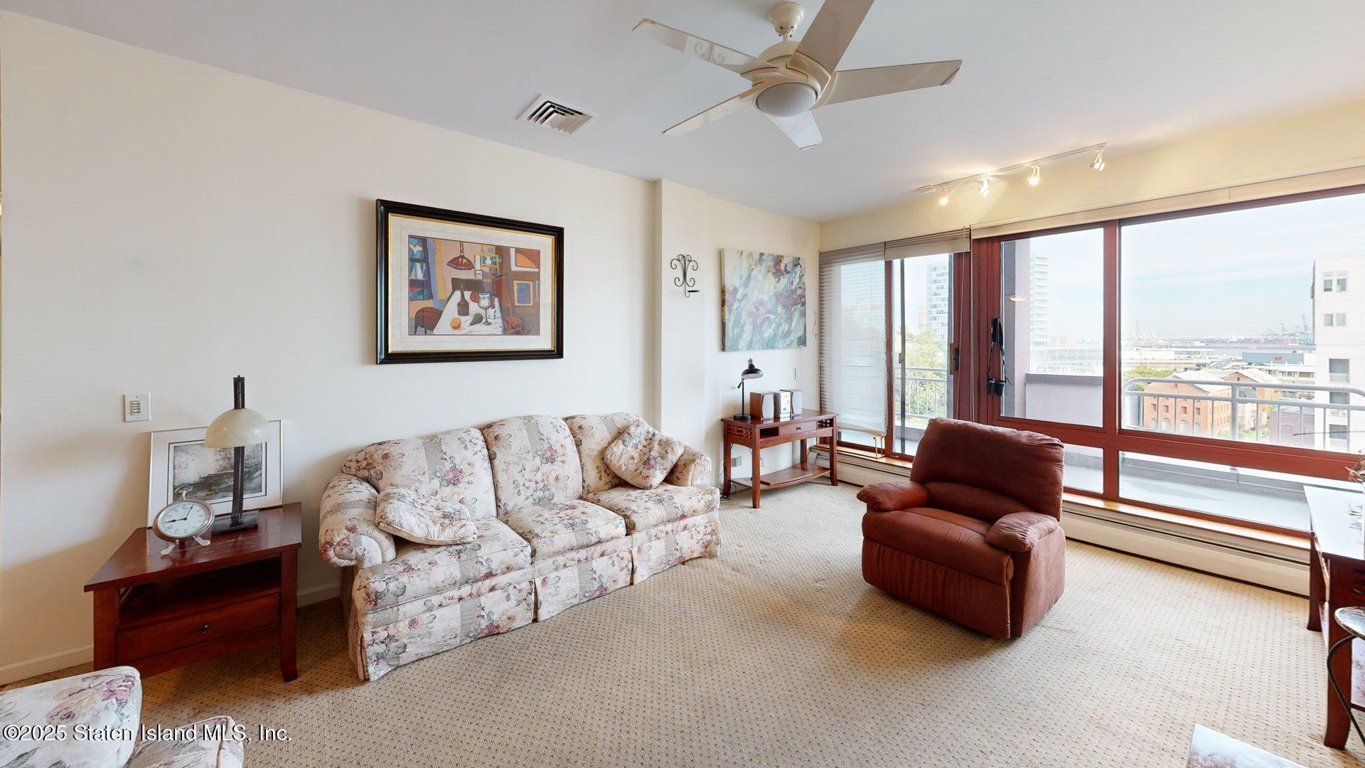 80 Bay St Landing Ph1l Image 4