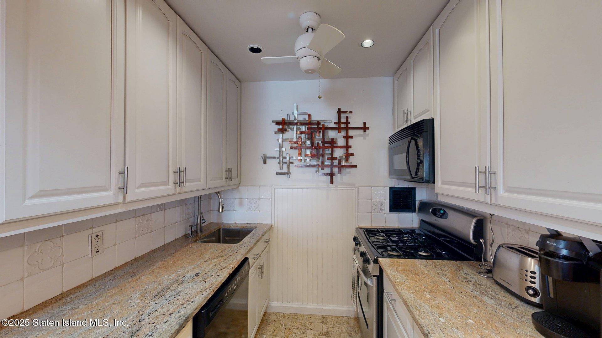 80 Bay St Landing Ph1l Image 2