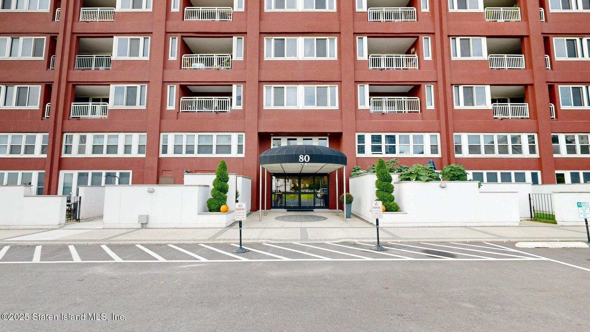 80 Bay St Landing Ph1l, Staten Island, NY, 10301