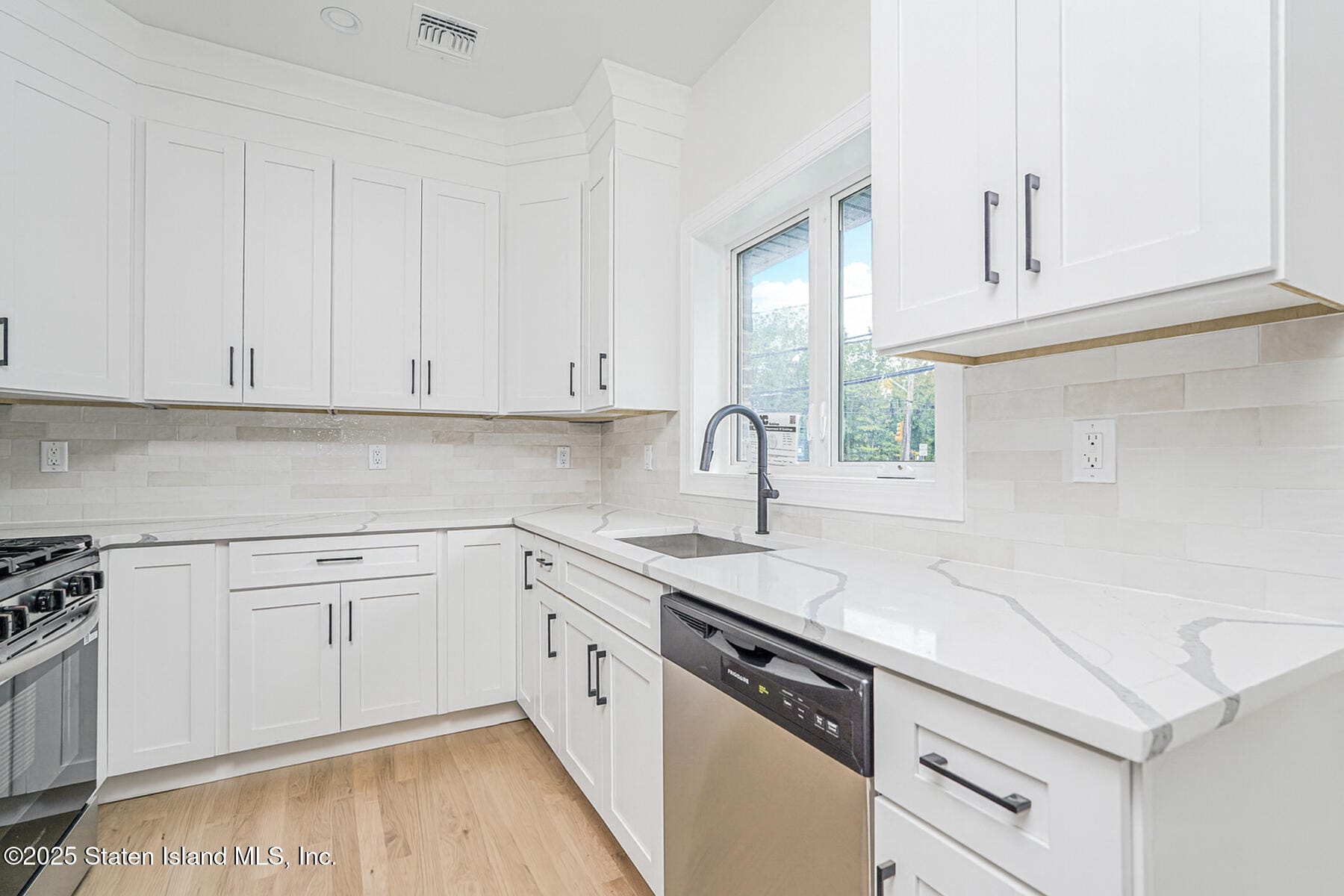 674 Arden Avenue, Staten Island, NY, 10312 image 10