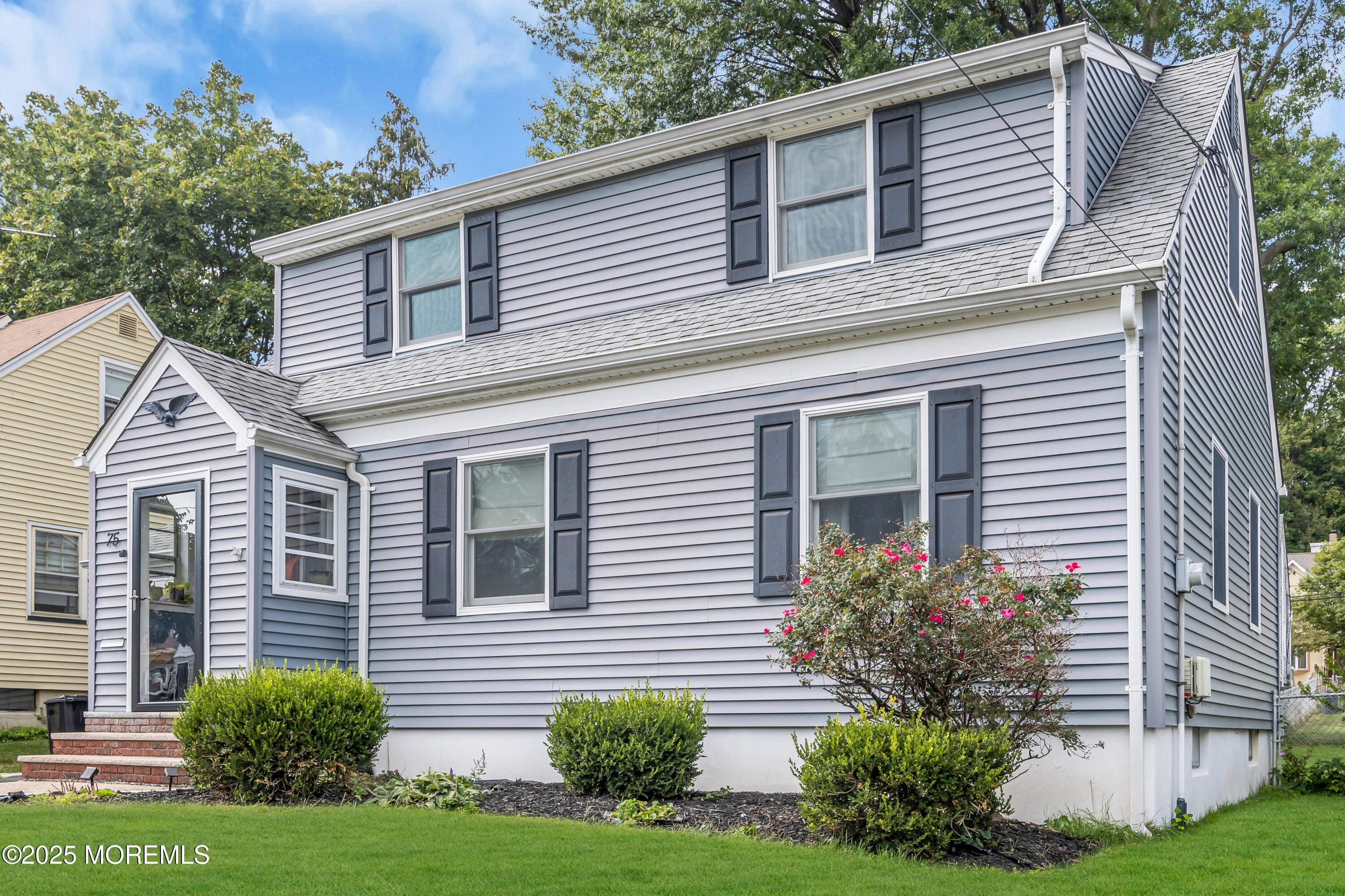 75 Ridgewood Road Image 2