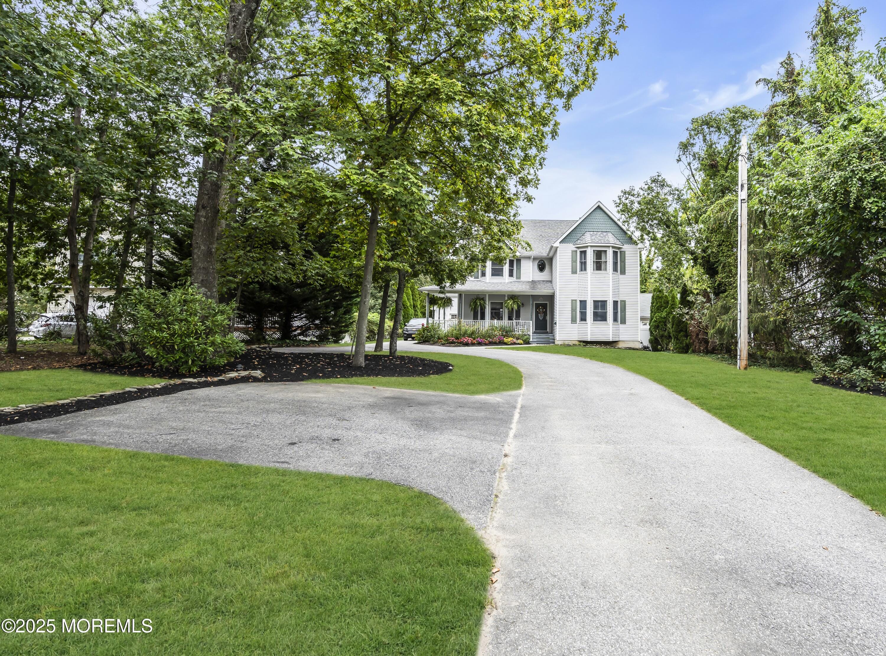 802 Washington Street Image 2