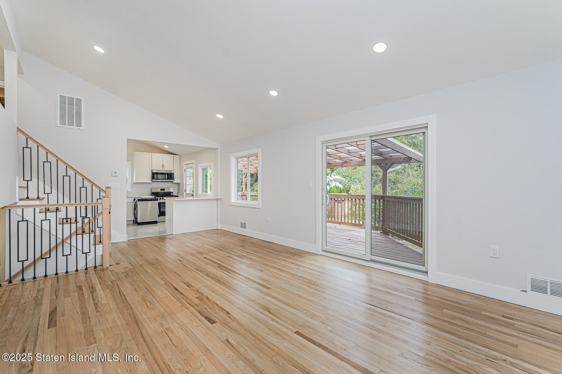 20 Daniel Road, Spotswood, NJ, 08884 image 10