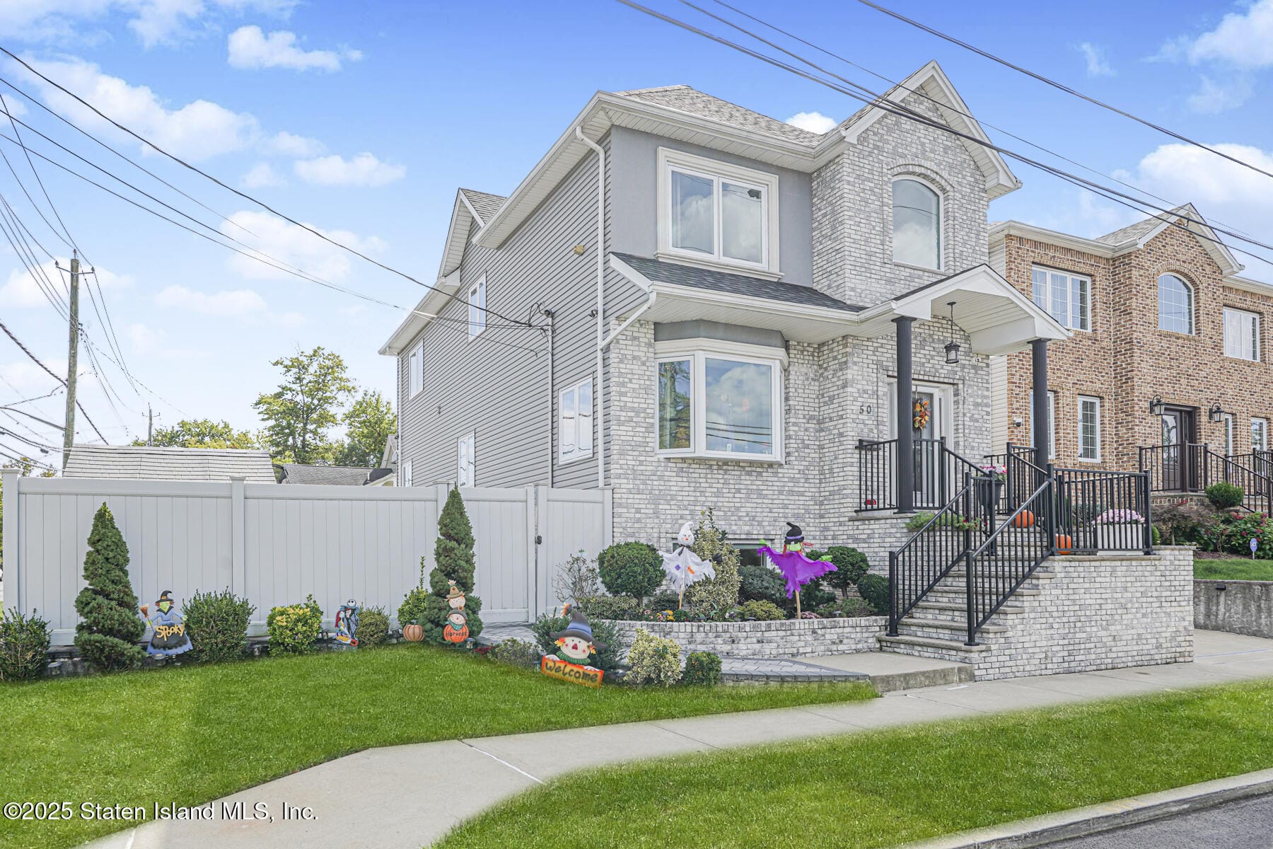 50 Buffington Avenue Image 3